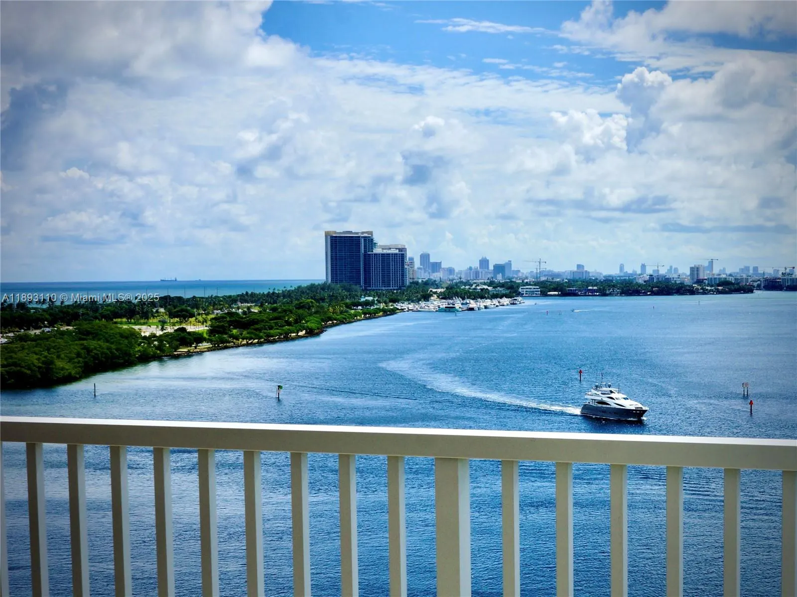 300 Bayview Dr 1206, Sunny Isles Beach, Florida 33, Sunny Isles Beach, Florida 33160, 3 Bedrooms Bedrooms, ,2 BathroomsBathrooms,Residential Lease,For Rent,300 Bayview Dr 1206, Sunny Isles Beach, Florida 33,A11893110 300 Bayview Dr 1206, Sunny Isles Beach, Florida 33, Sunny Isles Beach, Florida 33160, 3 Bedrooms Bedrooms, ,2 BathroomsBathrooms,Residential Lease,For Rent,300 Bayview Dr 1206, Sunny Isles Beach, Florida 33,A11893110