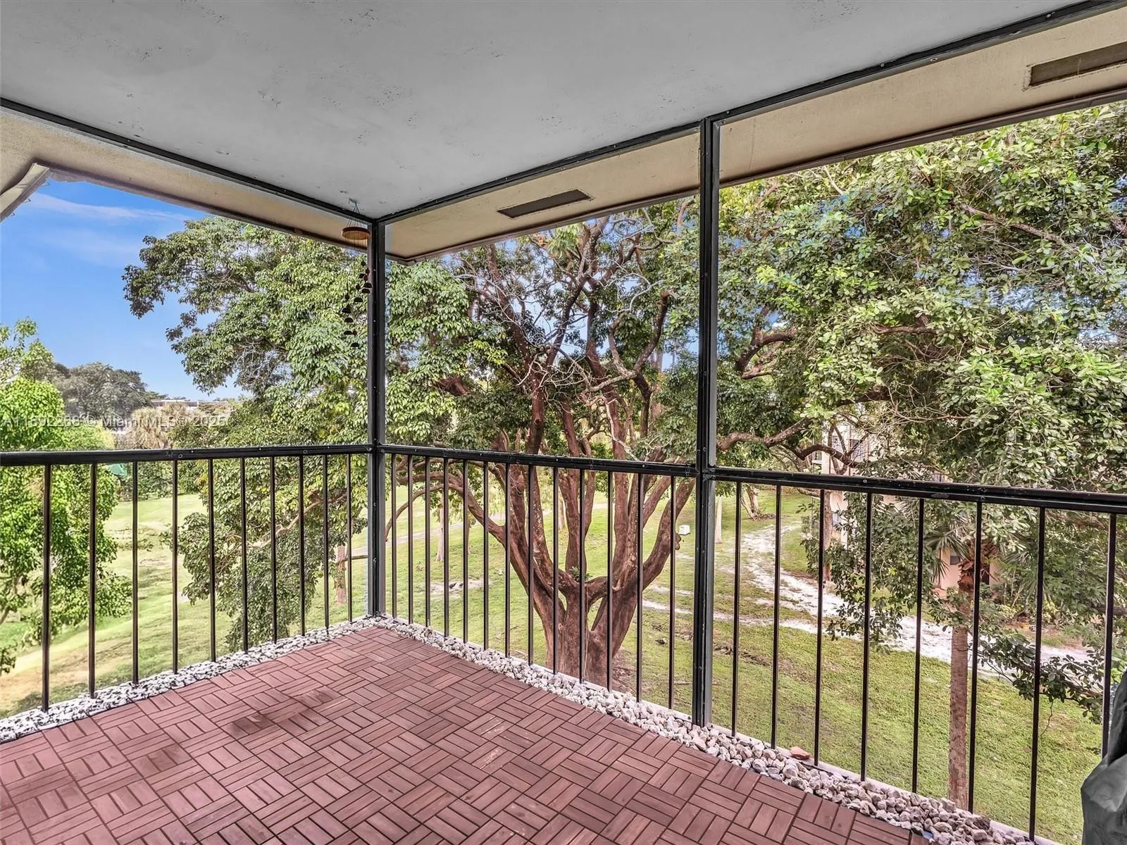 6061 N Falls Cir Dr 407, Lauderhill, Florida 33319, Lauderhill, Florida 33319, 3 Bedrooms Bedrooms, ,2 BathroomsBathrooms,Residential,For Sale,6061 N Falls Cir Dr 407, Lauderhill, Florida 33319,A11892268
