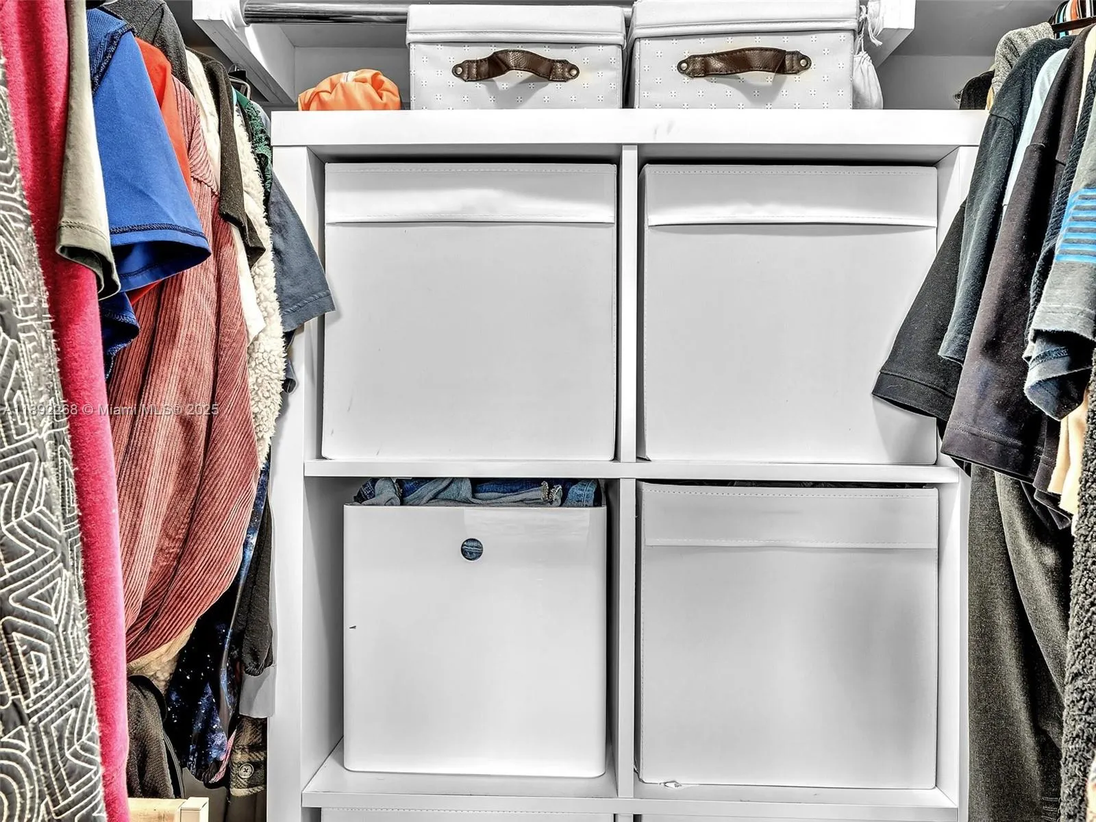 6061 N Falls Cir Dr 407, Lauderhill, Florida 33319, Lauderhill, Florida 33319, 3 Bedrooms Bedrooms, ,2 BathroomsBathrooms,Residential,For Sale,6061 N Falls Cir Dr 407, Lauderhill, Florida 33319,A11892268