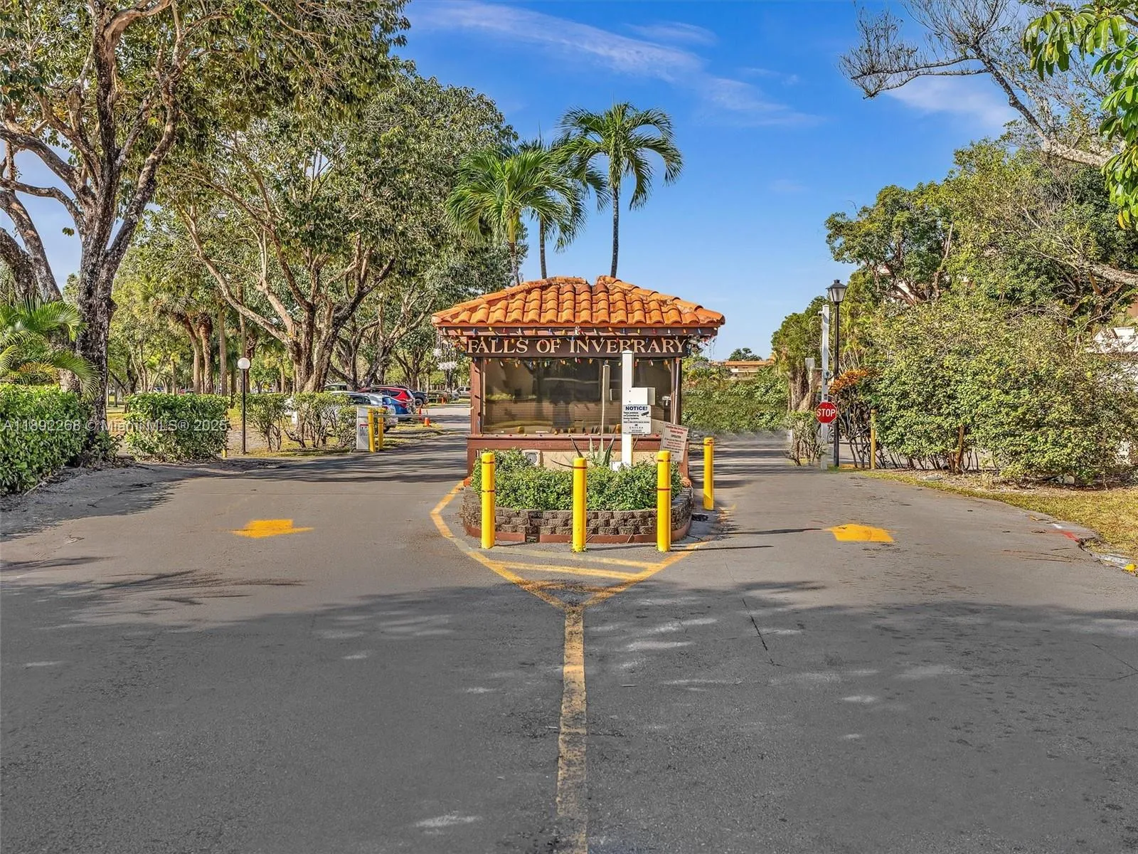 6061 N Falls Cir Dr 407, Lauderhill, Florida 33319, Lauderhill, Florida 33319, 3 Bedrooms Bedrooms, ,2 BathroomsBathrooms,Residential,For Sale,6061 N Falls Cir Dr 407, Lauderhill, Florida 33319,A11892268