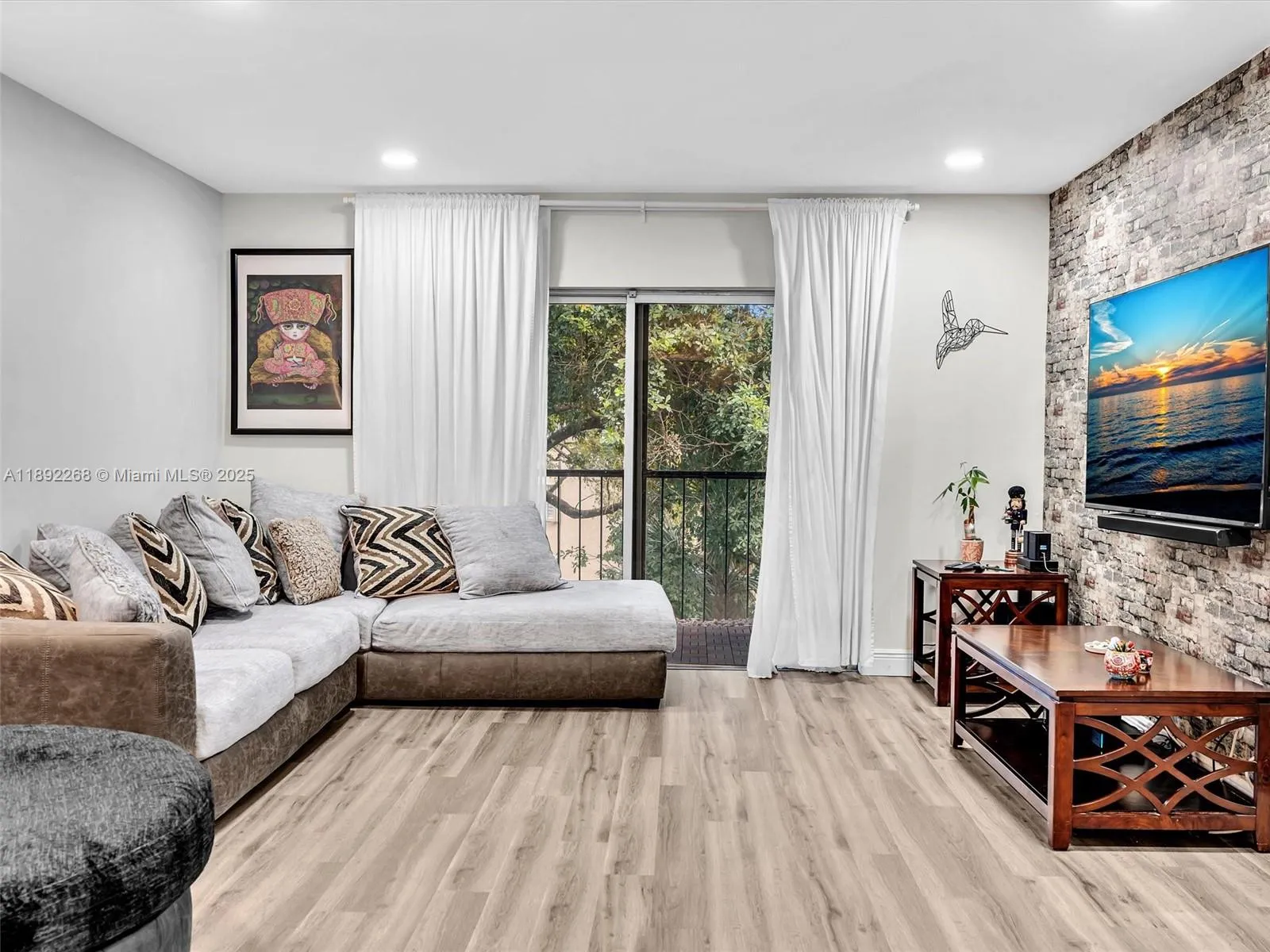 6061 N Falls Cir Dr 407, Lauderhill, Florida 33319, Lauderhill, Florida 33319, 3 Bedrooms Bedrooms, ,2 BathroomsBathrooms,Residential,For Sale,6061 N Falls Cir Dr 407, Lauderhill, Florida 33319,A11892268