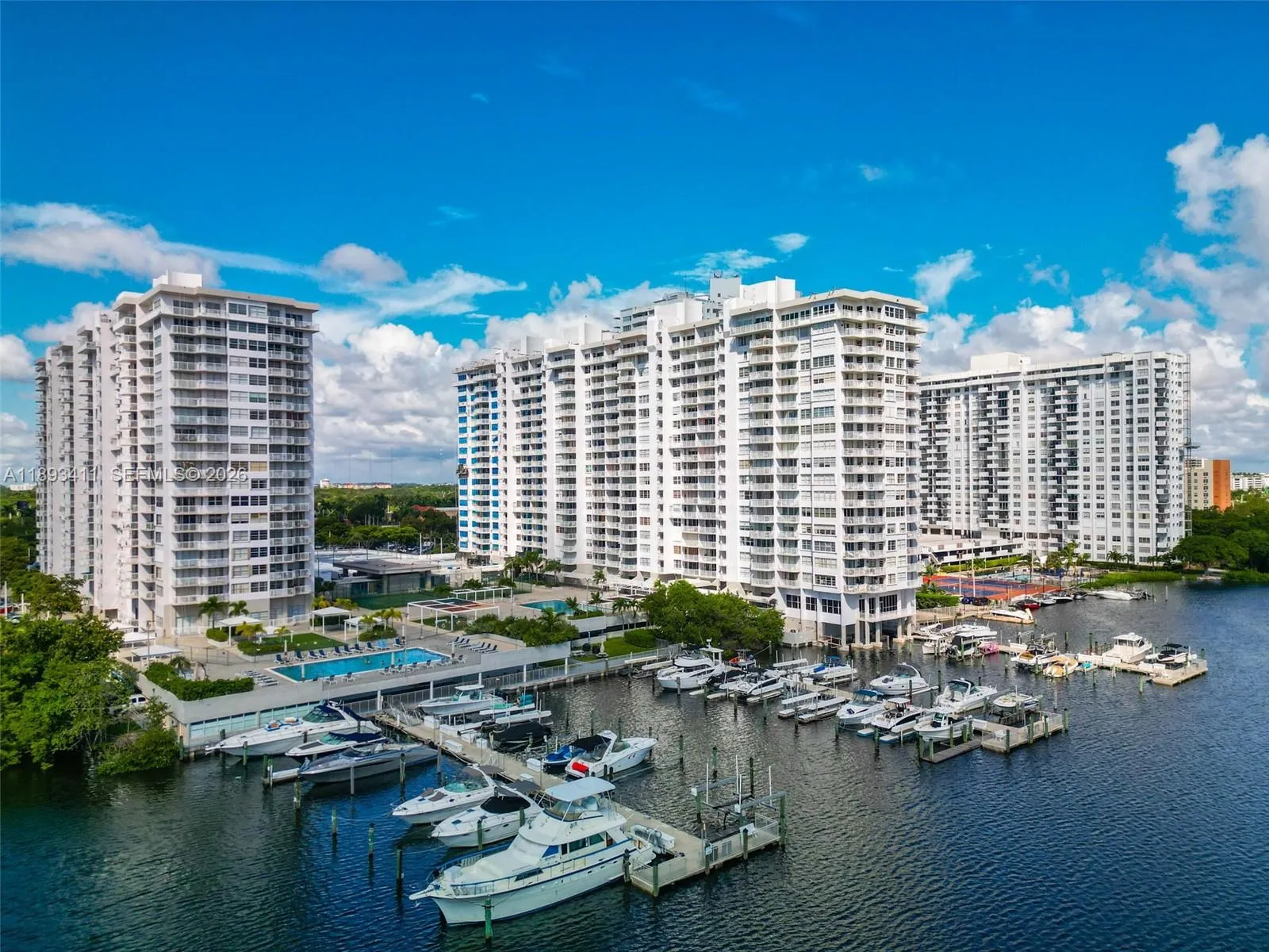 18011 Biscayne Blvd 902, Aventura, Florida 33160, Aventura, Florida 33160, 2 Bedrooms Bedrooms, ,2 BathroomsBathrooms,Residential,For Sale,18011 Biscayne Blvd 902, Aventura, Florida 33160,A11893411