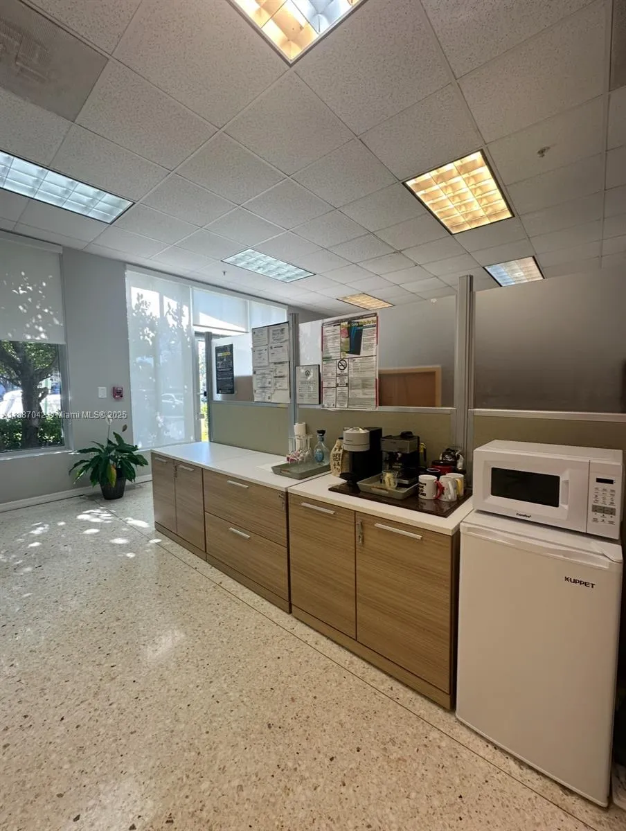 19370 Collins Ave Cu-6, Sunny Isles Beach, Florida, Sunny Isles Beach, Florida 33160, ,Commercial Lease,For Rent,19370 Collins Ave Cu-6, Sunny Isles Beach, Florida,A11887042