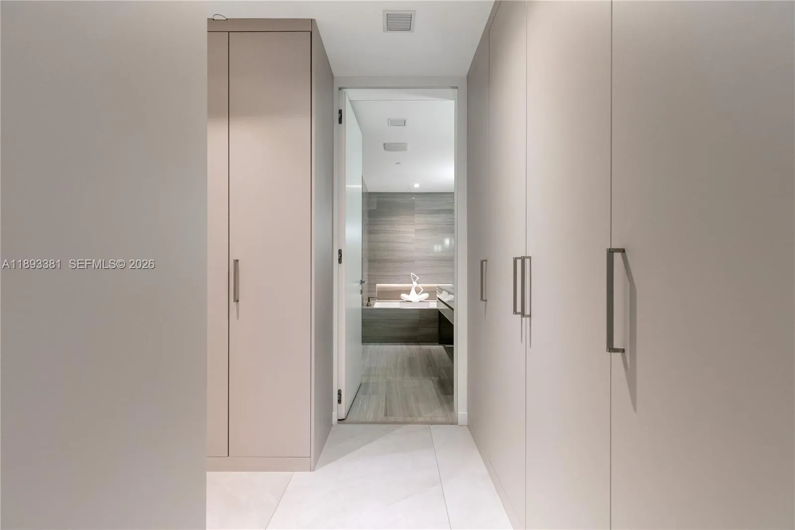 18975 Collins Ave 3402, Sunny Isles Beach, Florida, Sunny Isles Beach, Florida 33160, 4 Bedrooms Bedrooms, ,5 BathroomsBathrooms,Residential,For Sale,18975 Collins Ave 3402, Sunny Isles Beach, Florida,A11893381