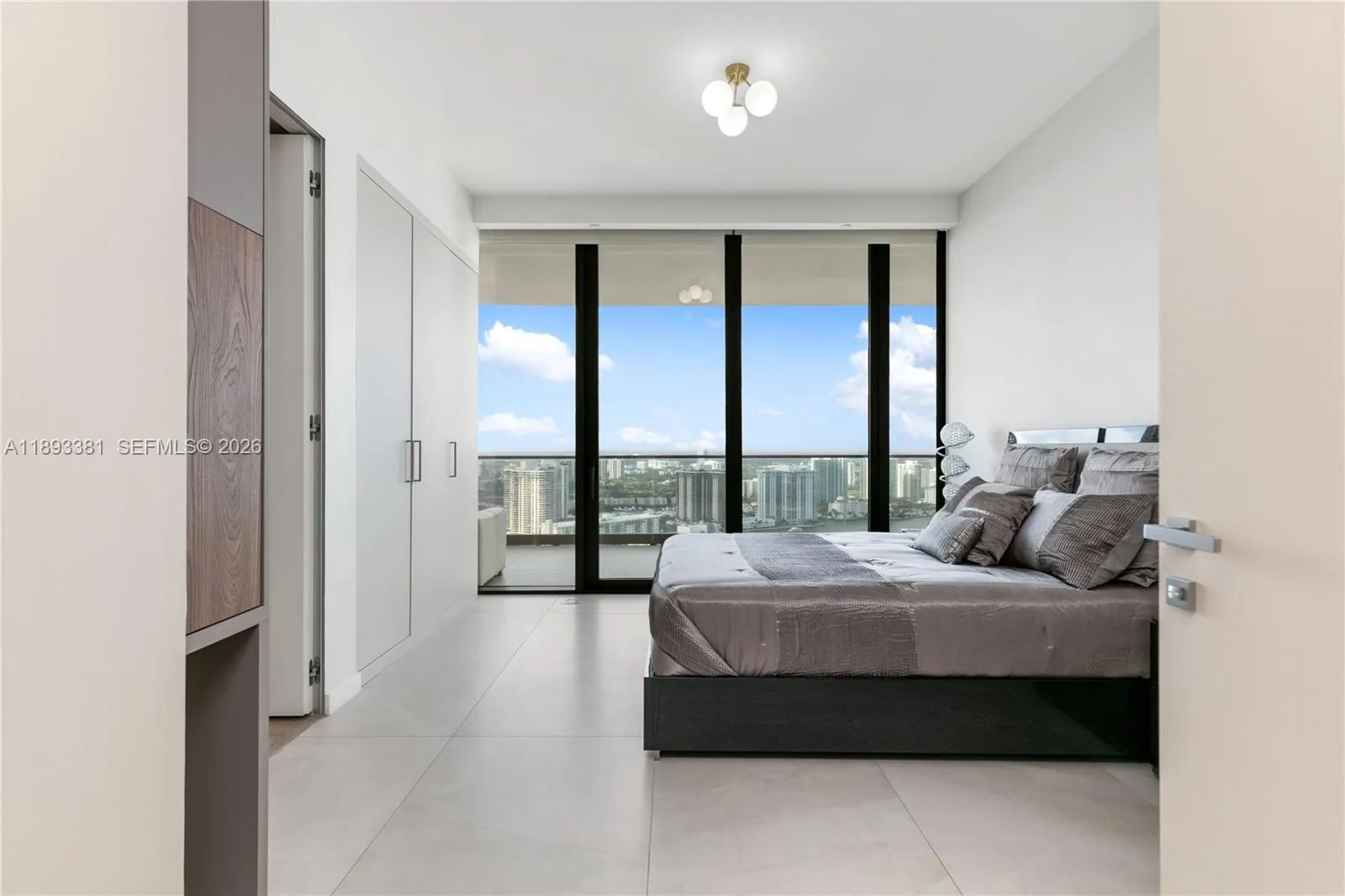 18975 Collins Ave 3402, Sunny Isles Beach, Florida, Sunny Isles Beach, Florida 33160, 4 Bedrooms Bedrooms, ,5 BathroomsBathrooms,Residential,For Sale,18975 Collins Ave 3402, Sunny Isles Beach, Florida,A11893381