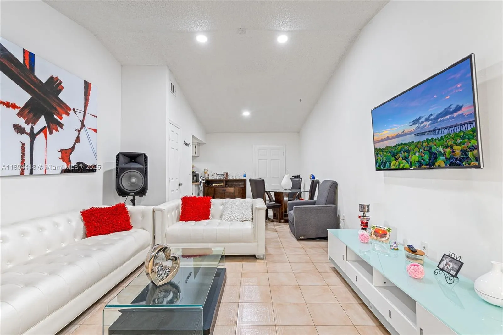 Miami, Florida 33172, ,Residential Income,For Sale,A11894418