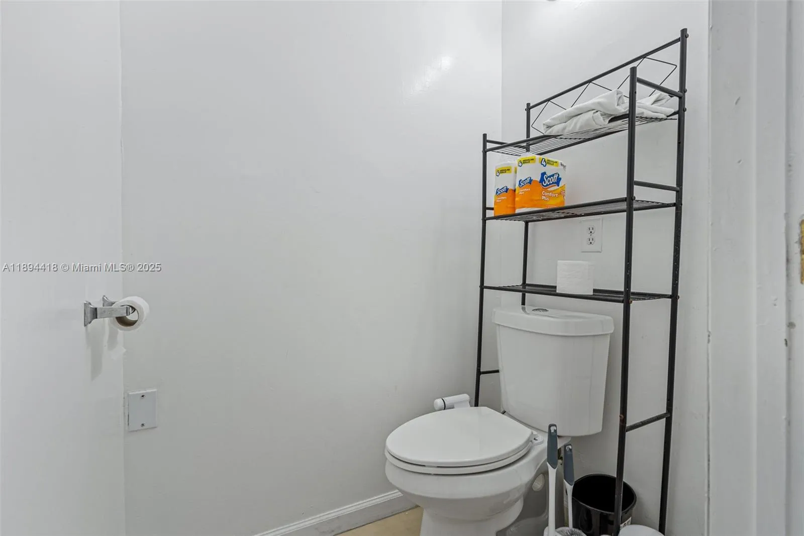 Miami, Florida 33172, ,Residential Income,For Sale,A11894418