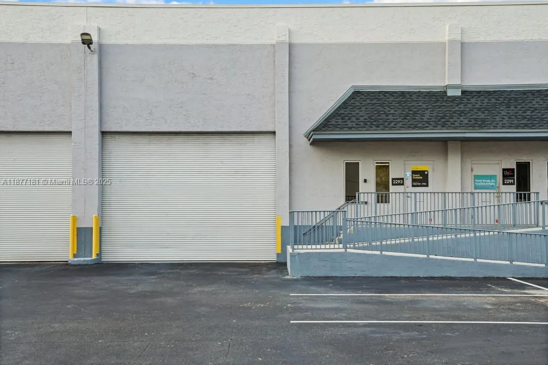 2273 Nw 82nd Ave 2293, Doral, Florida 33122, Doral, Florida 33122, ,Commercial Lease,For Rent,2273 Nw 82nd Ave 2293, Doral, Florida 33122,A11877181