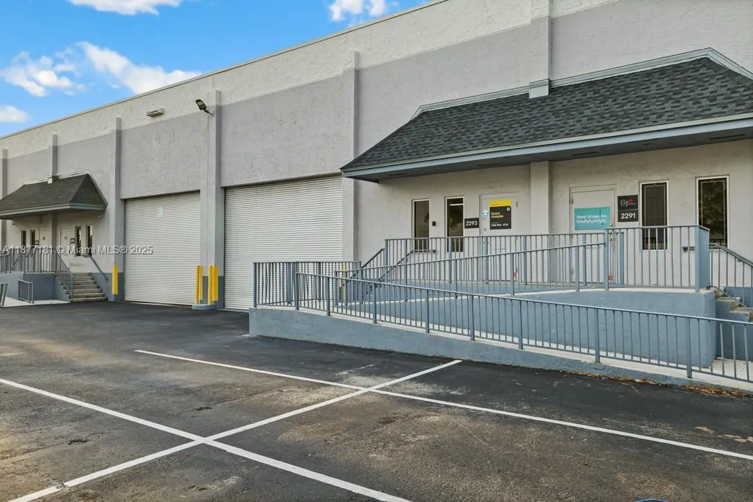 2273 Nw 82nd Ave 2293, Doral, Florida 33122, Doral, Florida 33122, ,Commercial Lease,For Rent,2273 Nw 82nd Ave 2293, Doral, Florida 33122,A11877181