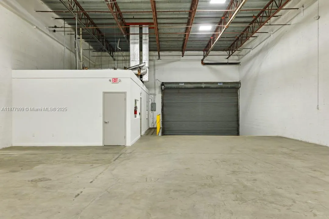 2273 Nw 82nd Ave 7995-7999, Doral, Florida 33122, Doral, Florida 33122, ,Commercial Lease,For Rent,2273 Nw 82nd Ave 7995-7999, Doral, Florida 33122,A11877099