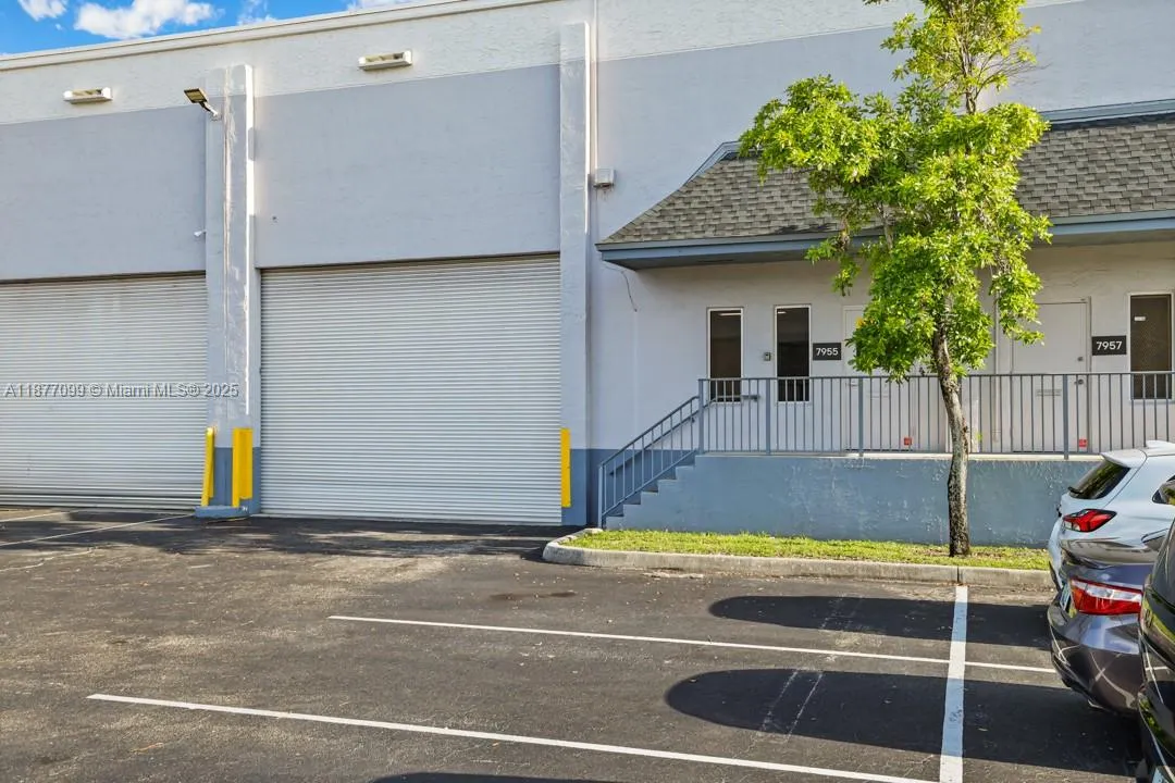 2273 Nw 82nd Ave 7995-7999, Doral, Florida 33122, Doral, Florida 33122, ,Commercial Lease,For Rent,2273 Nw 82nd Ave 7995-7999, Doral, Florida 33122,A11877099
