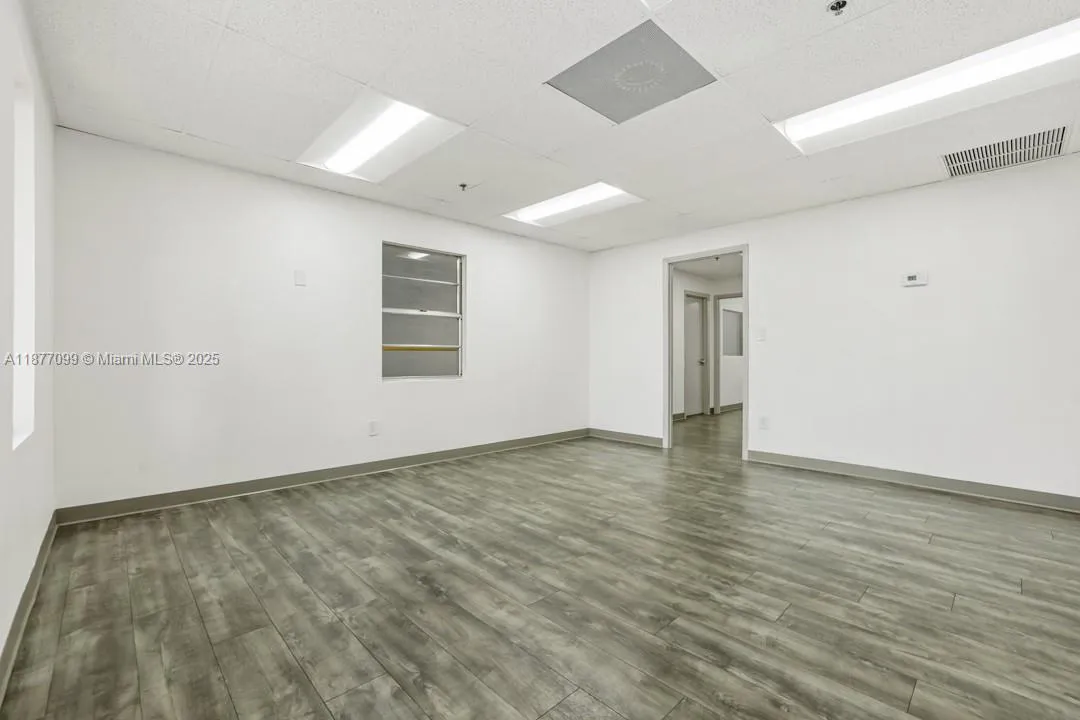 2273 Nw 82nd Ave 7995-7999, Doral, Florida 33122, Doral, Florida 33122, ,Commercial Lease,For Rent,2273 Nw 82nd Ave 7995-7999, Doral, Florida 33122,A11877099