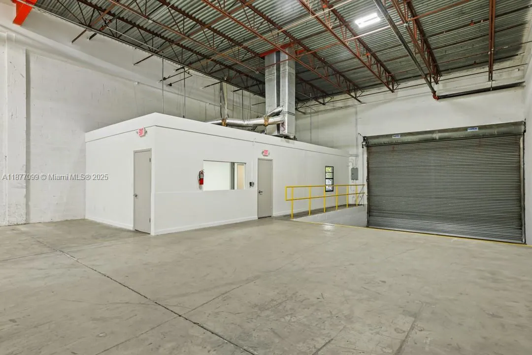 2273 Nw 82nd Ave 7995-7999, Doral, Florida 33122, Doral, Florida 33122, ,Commercial Lease,For Rent,2273 Nw 82nd Ave 7995-7999, Doral, Florida 33122,A11877099