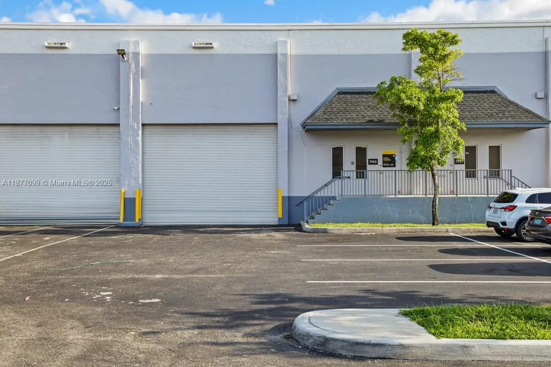 2273 Nw 82nd Ave 7995-7999, Doral, Florida 33122, Doral, Florida 33122, ,Commercial Lease,For Rent,2273 Nw 82nd Ave 7995-7999, Doral, Florida 33122,A11877099