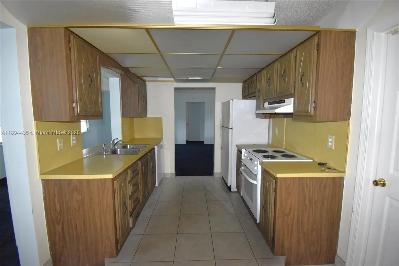 1301 Campaneli Dr, Plantation, Florida 33322, Plantation, Florida 33322, 2 Bedrooms Bedrooms, ,2 BathroomsBathrooms,Residential,For Sale,1301 Campaneli Dr, Plantation, Florida 33322,A11894435