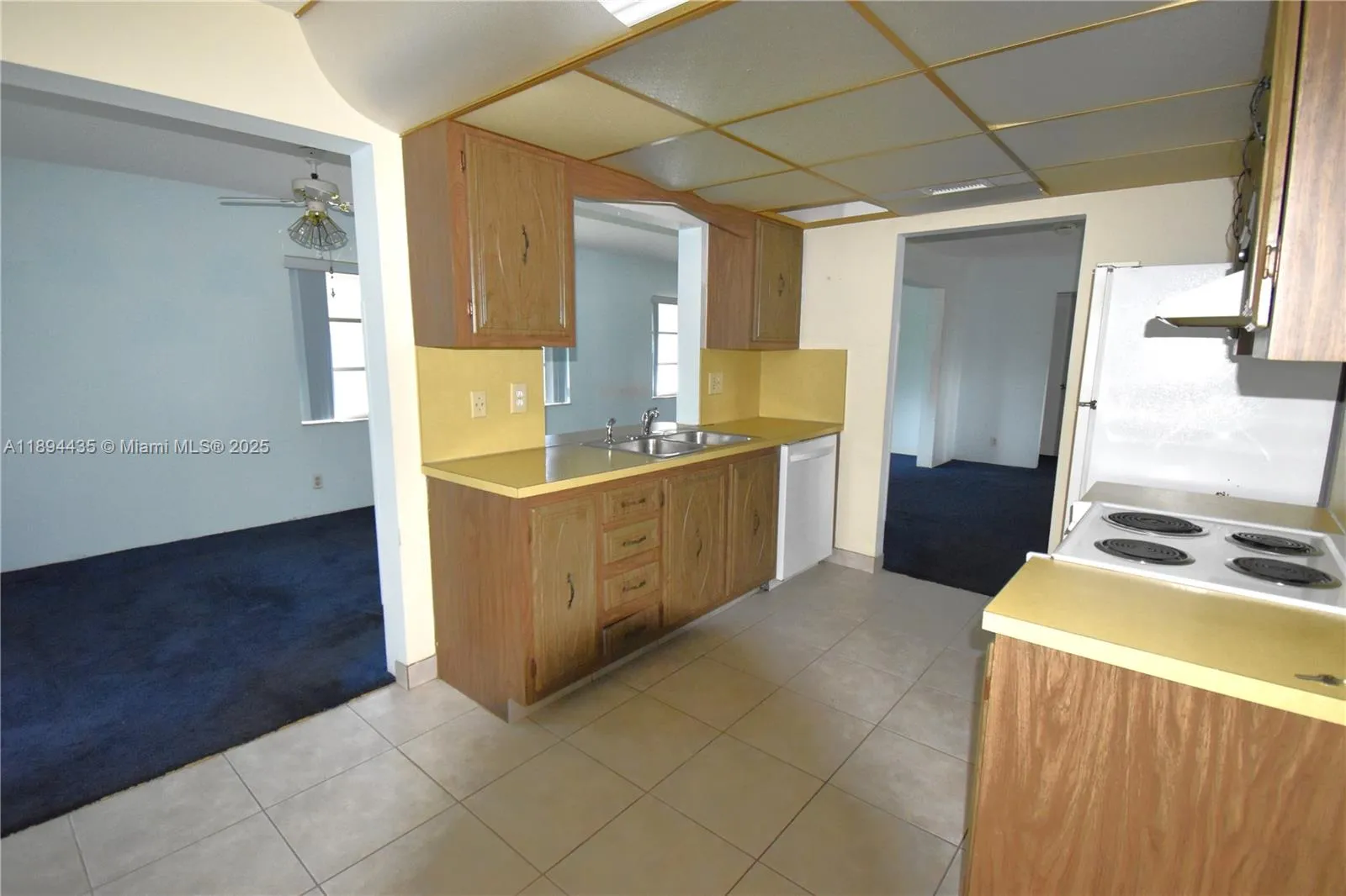 1301 Campaneli Dr, Plantation, Florida 33322, Plantation, Florida 33322, 2 Bedrooms Bedrooms, ,2 BathroomsBathrooms,Residential,For Sale,1301 Campaneli Dr, Plantation, Florida 33322,A11894435