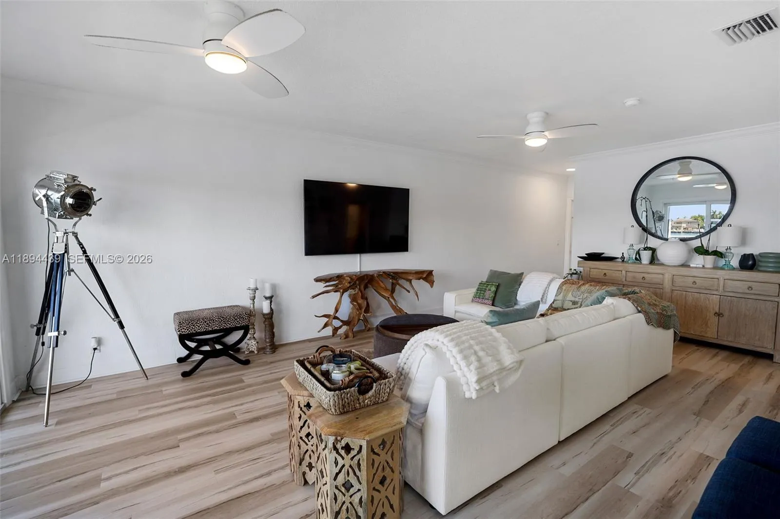 1201 S Riverside Dr 301, Pompano Beach, Florida 33, Pompano Beach, Florida 33062, 1 Bedroom Bedrooms, ,1 BathroomBathrooms,Residential,For Sale,1201 S Riverside Dr 301, Pompano Beach, Florida 33,A11894439