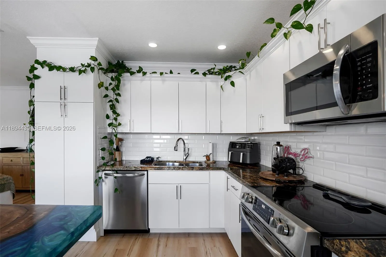 1201 S Riverside Dr 301, Pompano Beach, Florida 33, Pompano Beach, Florida 33062, 1 Bedroom Bedrooms, ,1 BathroomBathrooms,Residential,For Sale,1201 S Riverside Dr 301, Pompano Beach, Florida 33,A11894439