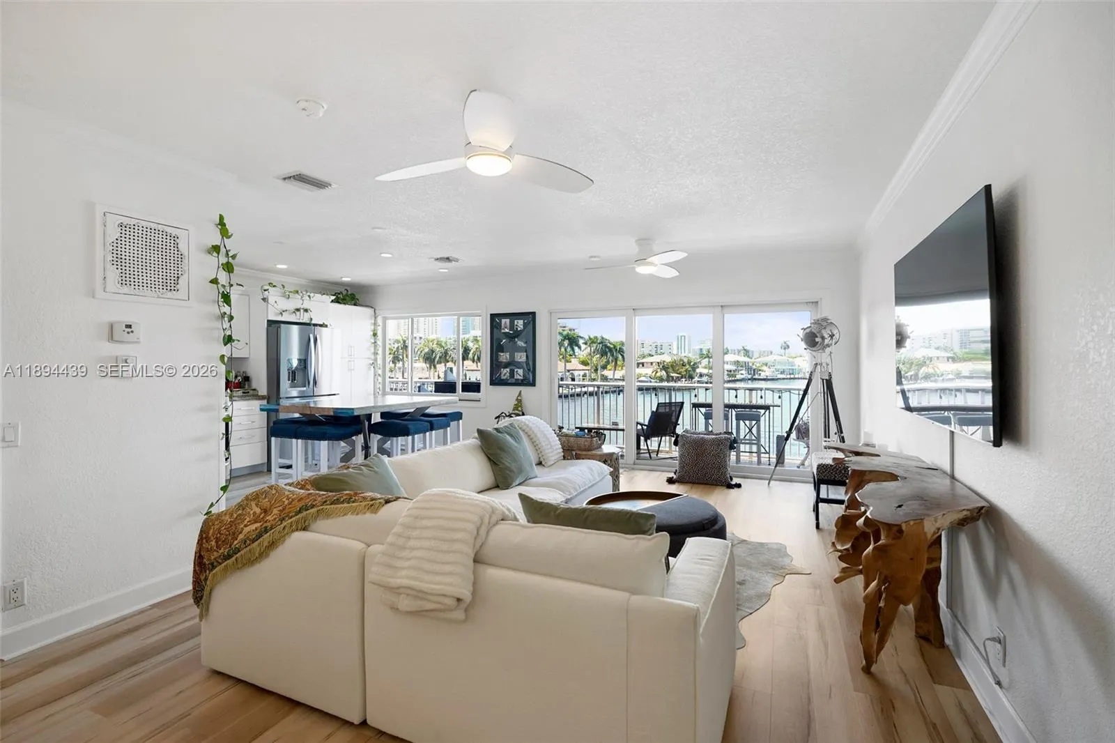 1201 S Riverside Dr 301, Pompano Beach, Florida 33, Pompano Beach, Florida 33062, 1 Bedroom Bedrooms, ,1 BathroomBathrooms,Residential,For Sale,1201 S Riverside Dr 301, Pompano Beach, Florida 33,A11894439