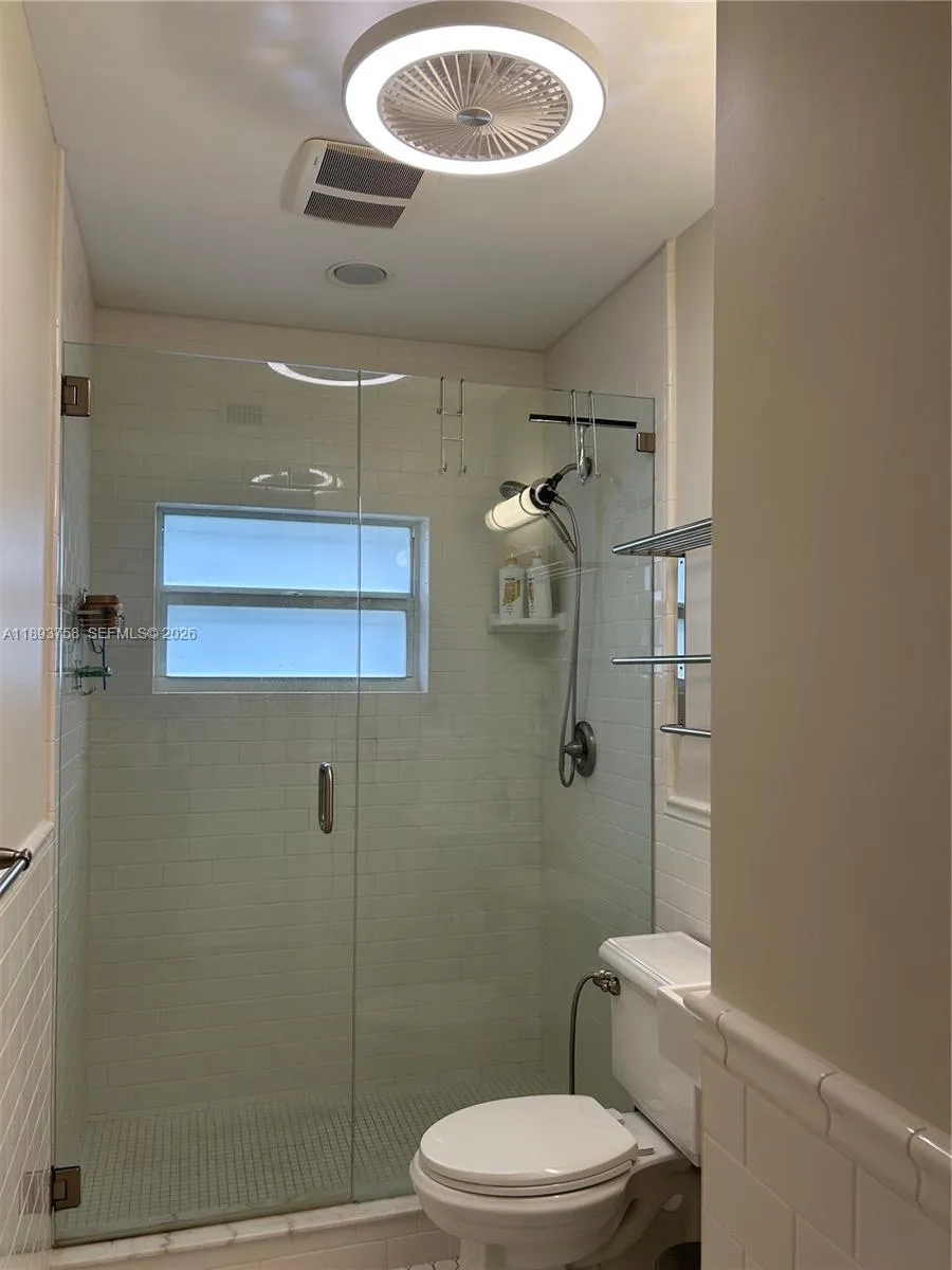 2200 S Ocean Dr N116, Hollywood, Florida 33019, Hollywood, Florida 33019, 1 Bedroom Bedrooms, ,1 BathroomBathrooms,Residential Lease,For Rent,2200 S Ocean Dr N116, Hollywood, Florida 33019,A11893758