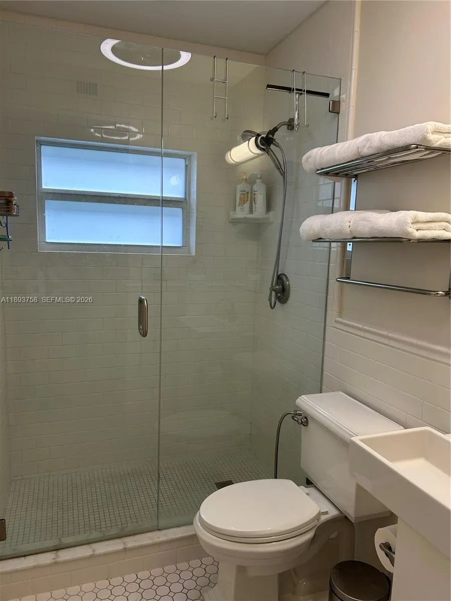 2200 S Ocean Dr N116, Hollywood, Florida 33019, Hollywood, Florida 33019, 1 Bedroom Bedrooms, ,1 BathroomBathrooms,Residential Lease,For Rent,2200 S Ocean Dr N116, Hollywood, Florida 33019,A11893758