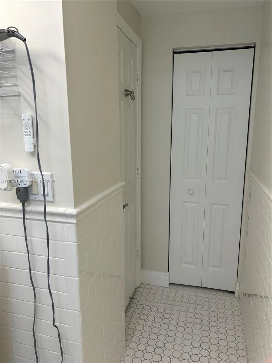 2200 S Ocean Dr N116, Hollywood, Florida 33019, Hollywood, Florida 33019, 1 Bedroom Bedrooms, ,1 BathroomBathrooms,Residential Lease,For Rent,2200 S Ocean Dr N116, Hollywood, Florida 33019,A11893758