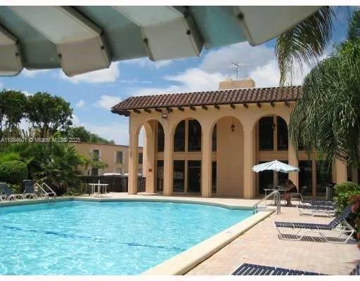 10824 N Kendall Dr S-26, Miami, Florida 33176, Miami, Florida 33176, 1 Bedroom Bedrooms, ,1 BathroomBathrooms,Residential Lease,For Rent,10824 N Kendall Dr S-26, Miami, Florida 33176,A11894601