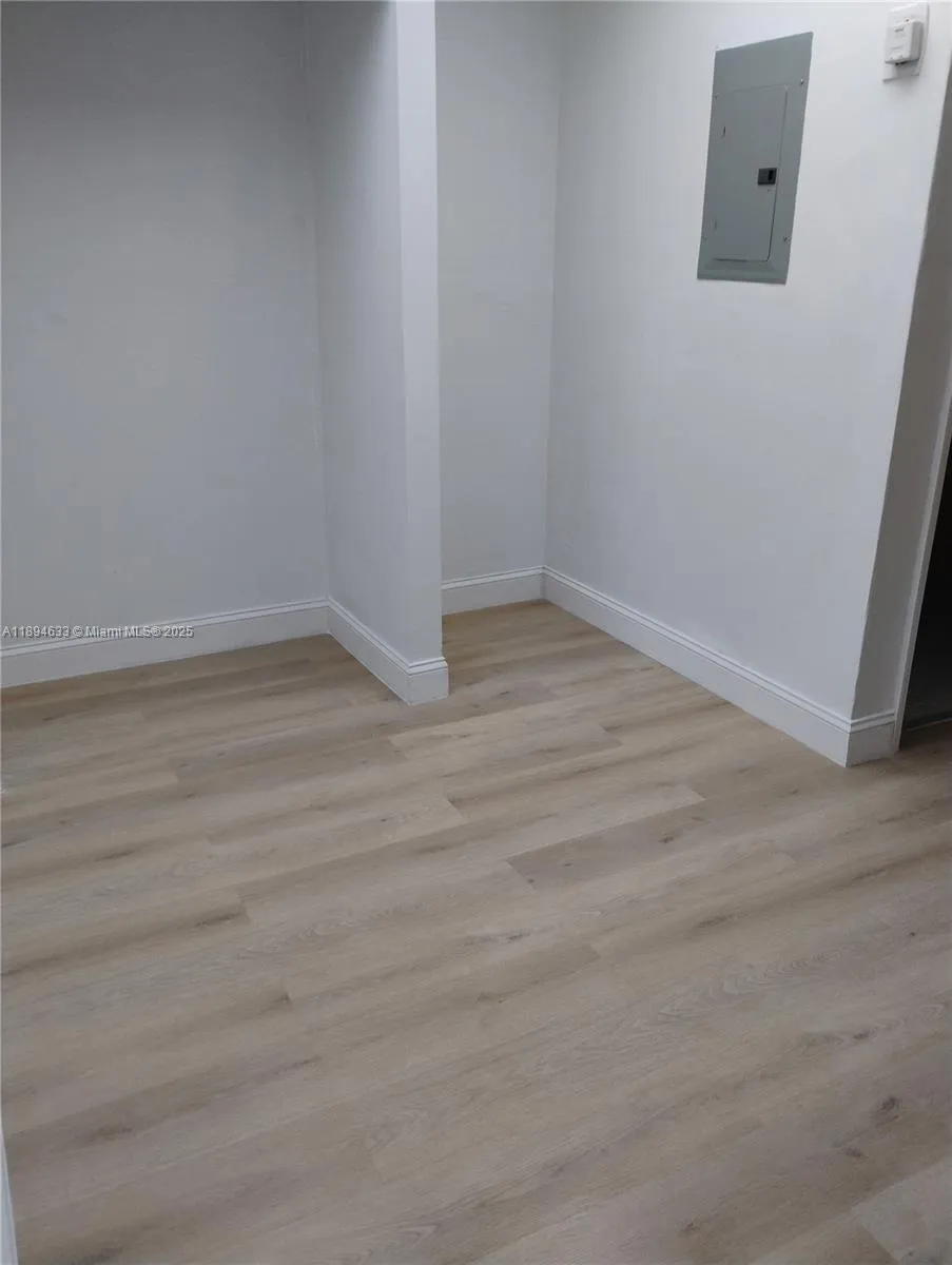 285 Nw 27th Ave, Miami, Florida 33125, Miami, Florida 33125, ,Commercial Lease,For Rent,285 Nw 27th Ave, Miami, Florida 33125,A11894633