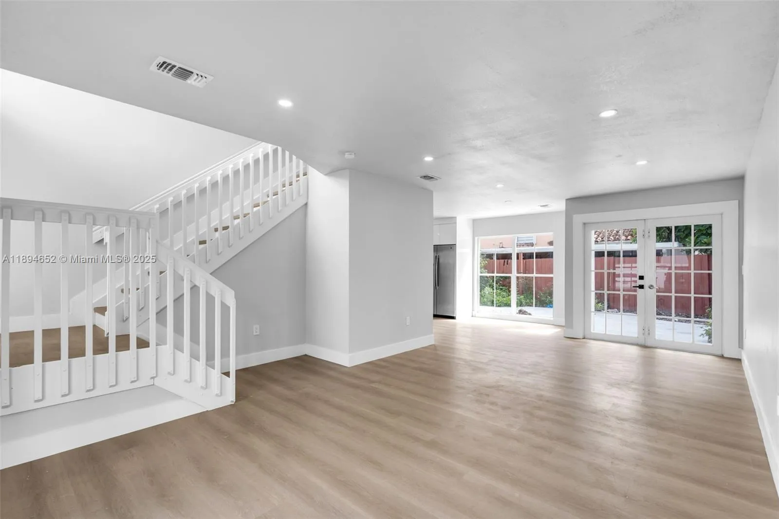 191 Nw 85th Pl, Miami, Florida 33126, Miami, Florida 33126, 3 Bedrooms Bedrooms, ,2 BathroomsBathrooms,Residential,For Sale,191 Nw 85th Pl, Miami, Florida 33126,A11894652