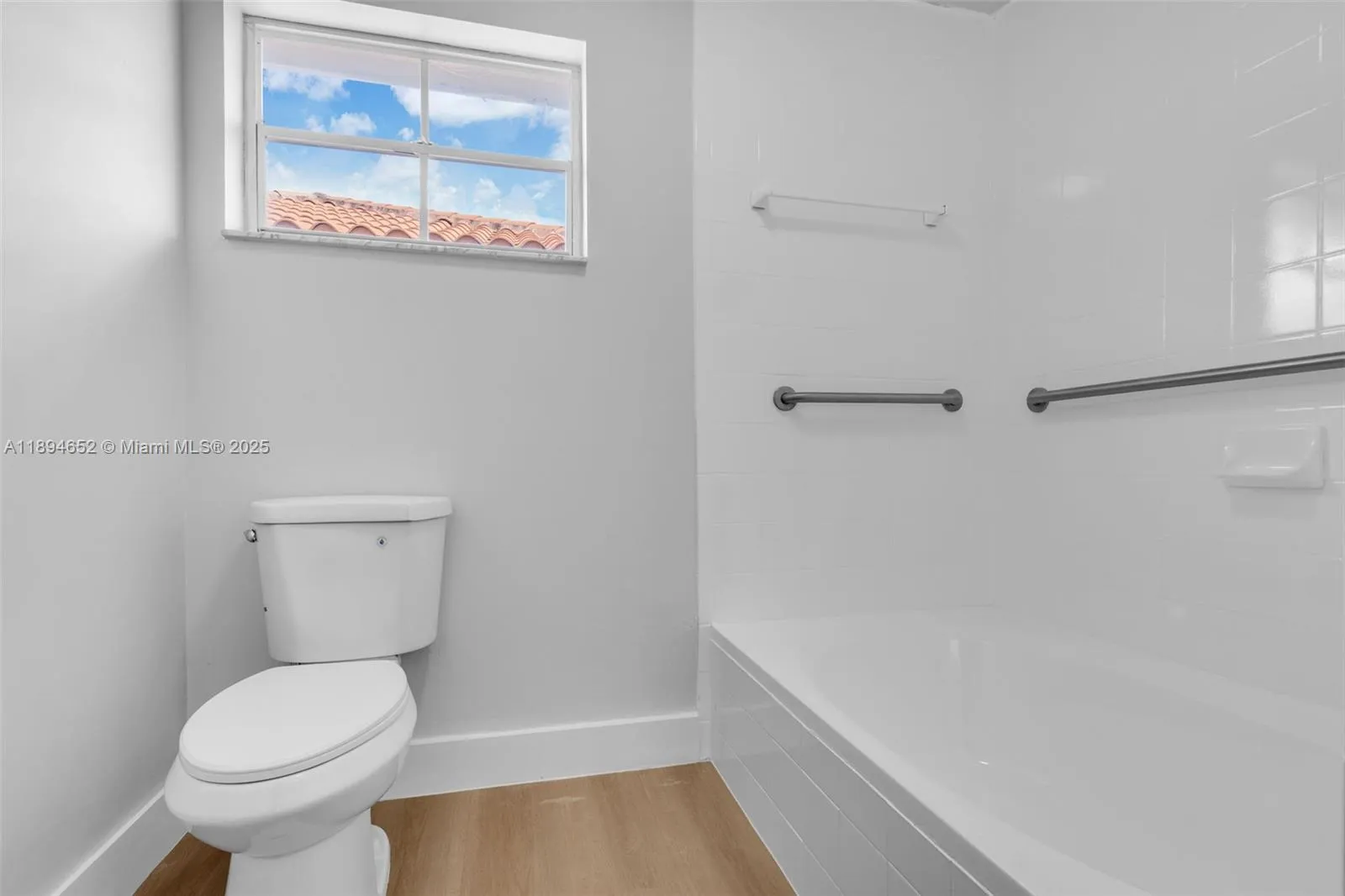 191 Nw 85th Pl, Miami, Florida 33126, Miami, Florida 33126, 3 Bedrooms Bedrooms, ,2 BathroomsBathrooms,Residential,For Sale,191 Nw 85th Pl, Miami, Florida 33126,A11894652