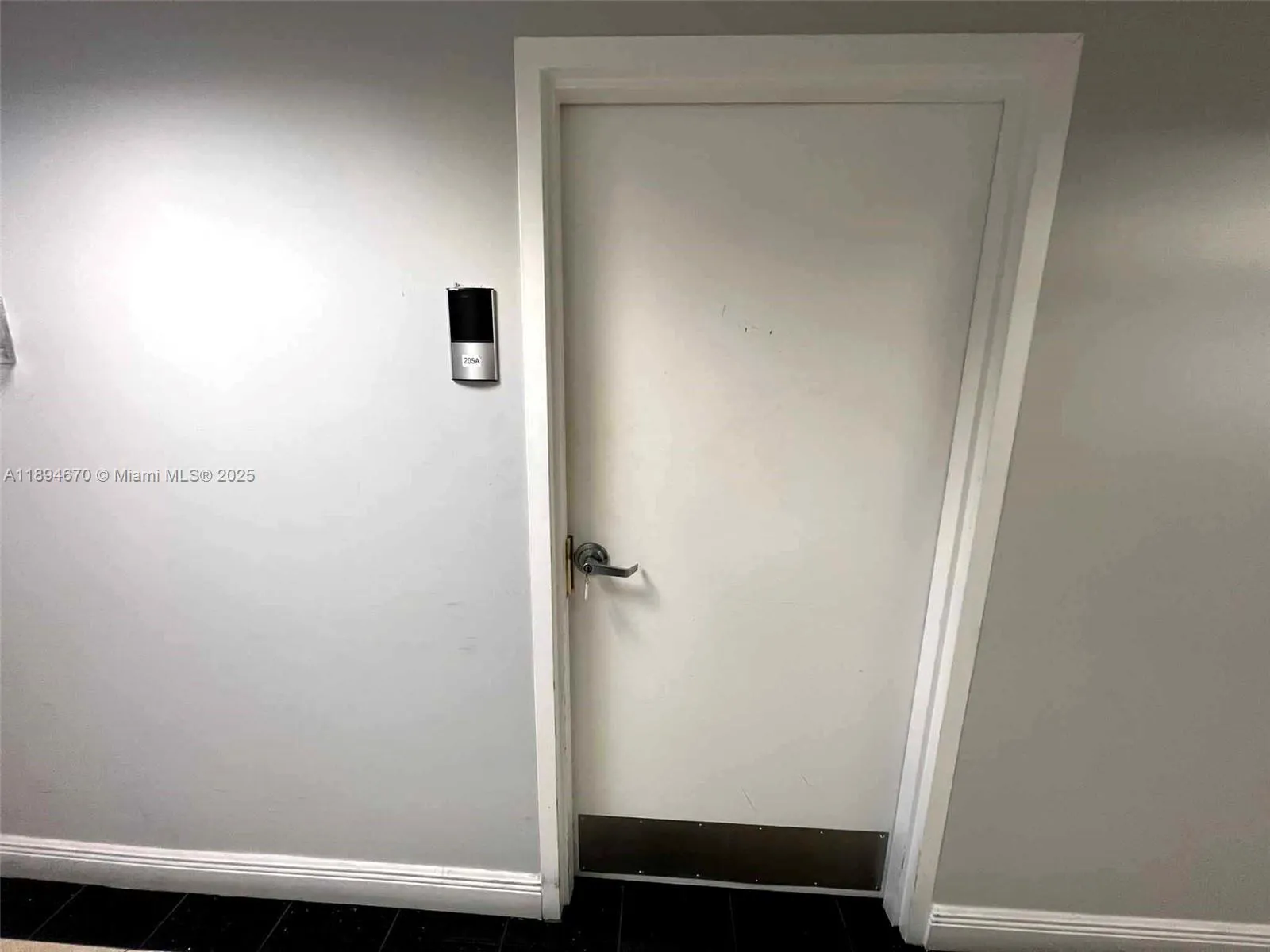 2727 E Oakland Park Blvd 205a, Fort Lauderdale, Fl, Fort Lauderdale, Florida 33306, ,Commercial Lease,For Rent,2727 E Oakland Park Blvd 205a, Fort Lauderdale, Fl,A11894670