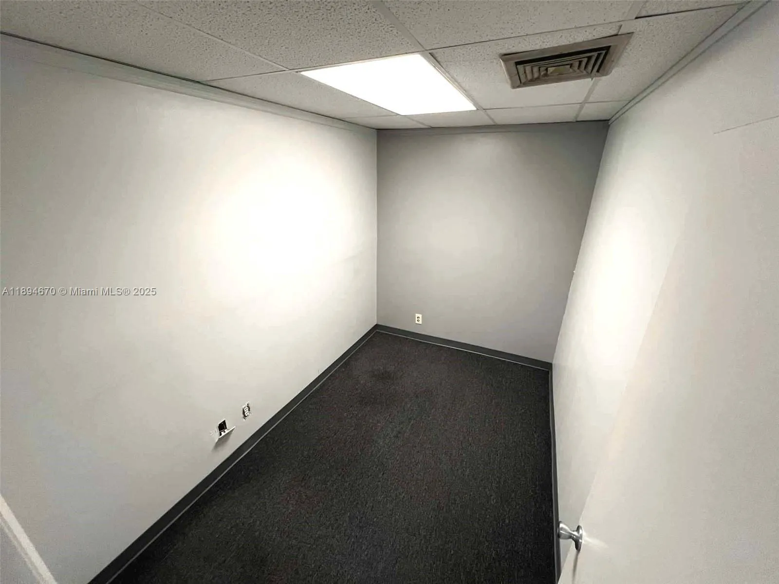 2727 E Oakland Park Blvd 205a, Fort Lauderdale, Fl, Fort Lauderdale, Florida 33306, ,Commercial Lease,For Rent,2727 E Oakland Park Blvd 205a, Fort Lauderdale, Fl,A11894670