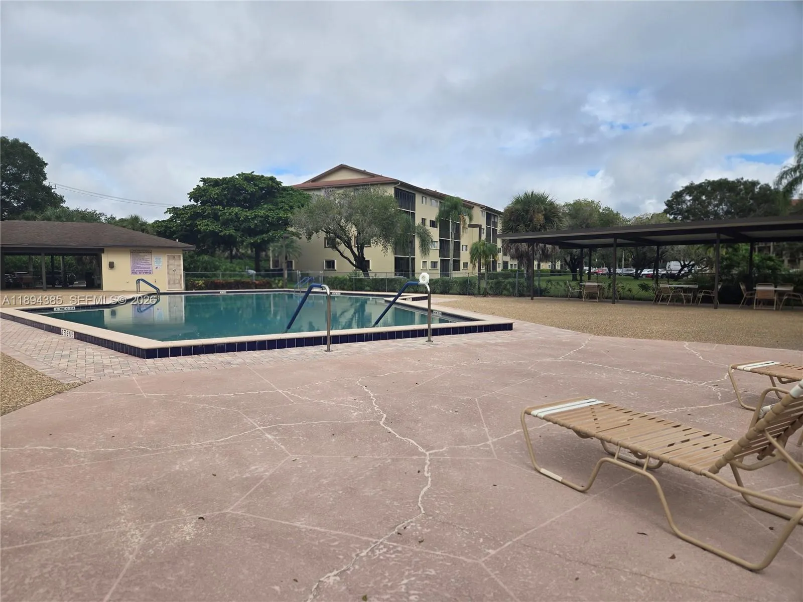 1001 Sw 141st Ave 412k, Pembroke Pines, Florida 33, Pembroke Pines, Florida 33027, 2 Bedrooms Bedrooms, ,2 BathroomsBathrooms,Residential,For Sale,1001 Sw 141st Ave 412k, Pembroke Pines, Florida 33,A11894385