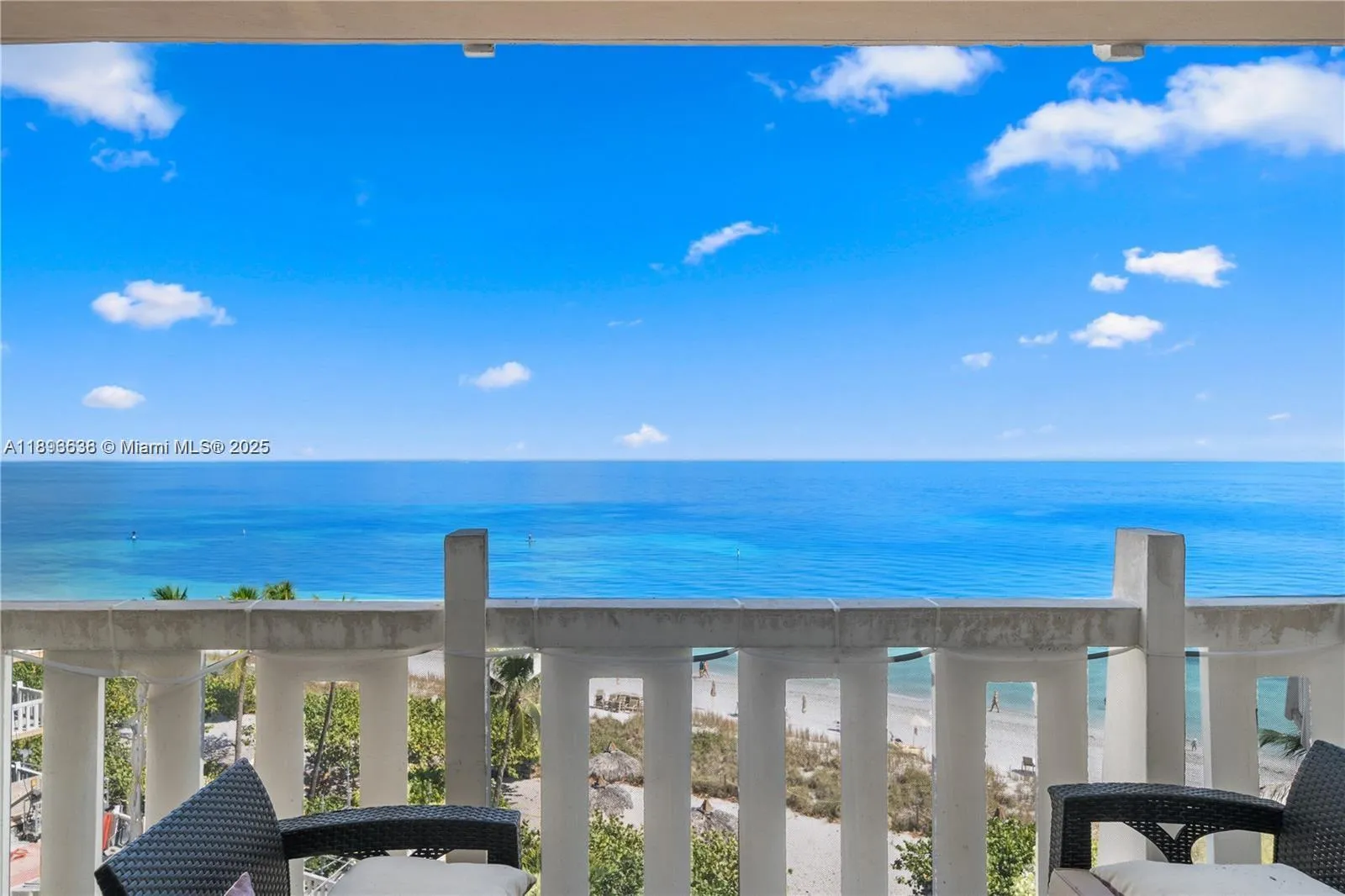 1111 Crandon Blvd B506, Key Biscayne, Florida 3314, Key Biscayne, Florida 33149, 2 Bedrooms Bedrooms, ,2 BathroomsBathrooms,Residential,For Sale,1111 Crandon Blvd B506, Key Biscayne, Florida 3314,A11893638