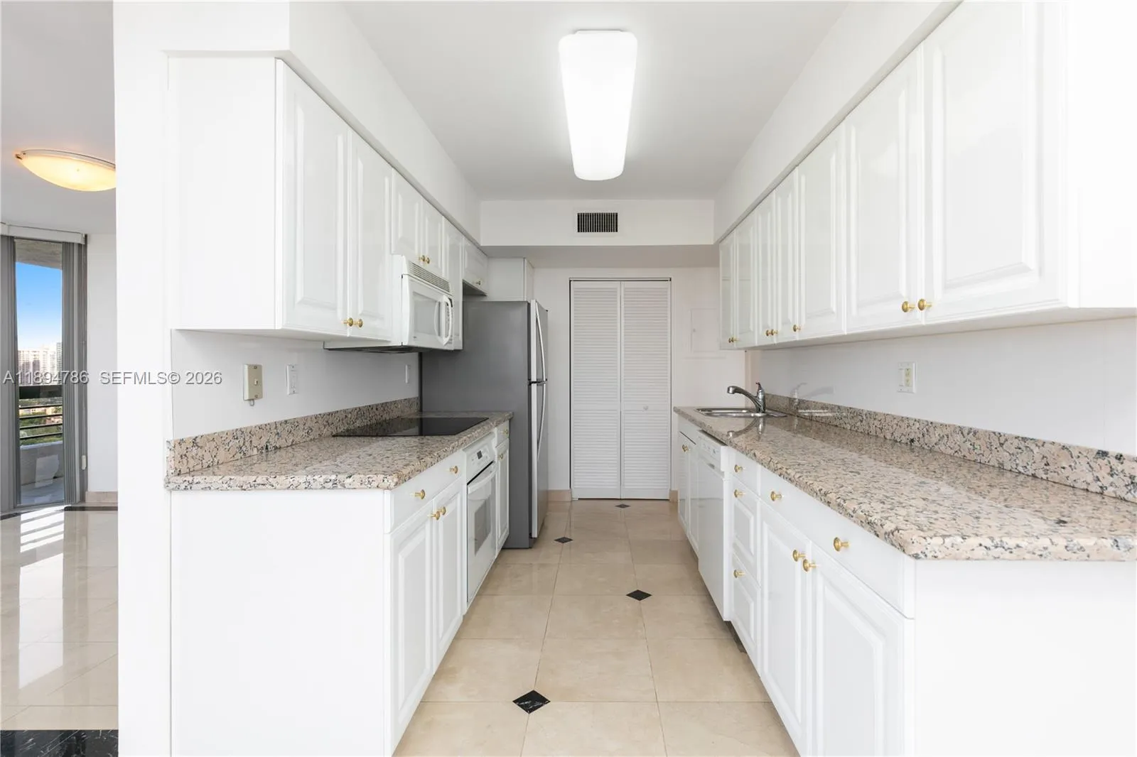 3400 Ne 192nd St Lph5, Aventura, Florida 33180, Aventura, Florida 33180, 2 Bedrooms Bedrooms, ,2 BathroomsBathrooms,Residential,For Sale,3400 Ne 192nd St Lph5, Aventura, Florida 33180,A11894786