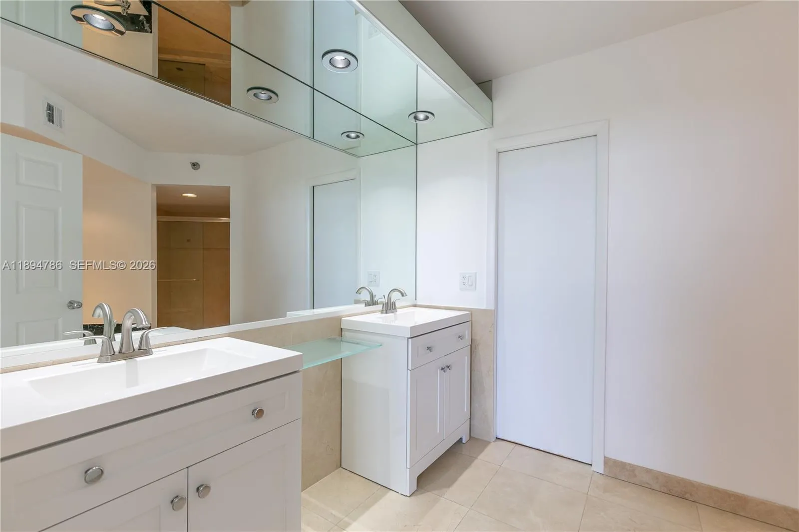 3400 Ne 192nd St Lph5, Aventura, Florida 33180, Aventura, Florida 33180, 2 Bedrooms Bedrooms, ,2 BathroomsBathrooms,Residential,For Sale,3400 Ne 192nd St Lph5, Aventura, Florida 33180,A11894786