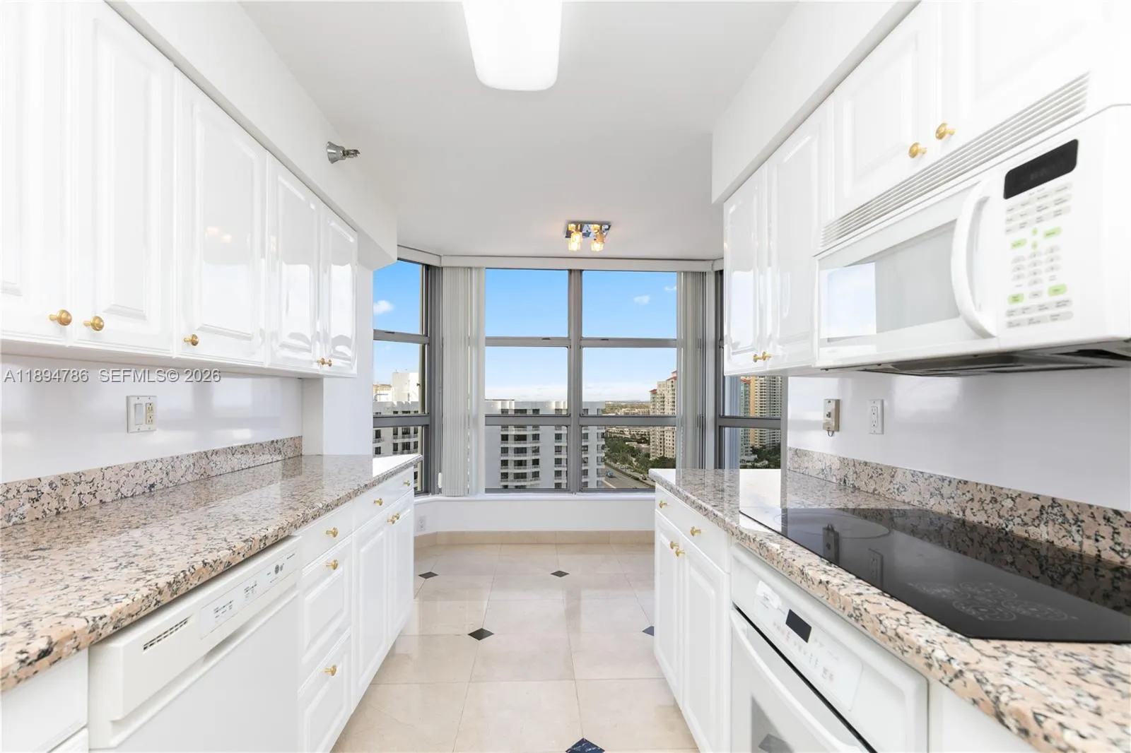 3400 Ne 192nd St Lph5, Aventura, Florida 33180, Aventura, Florida 33180, 2 Bedrooms Bedrooms, ,2 BathroomsBathrooms,Residential,For Sale,3400 Ne 192nd St Lph5, Aventura, Florida 33180,A11894786