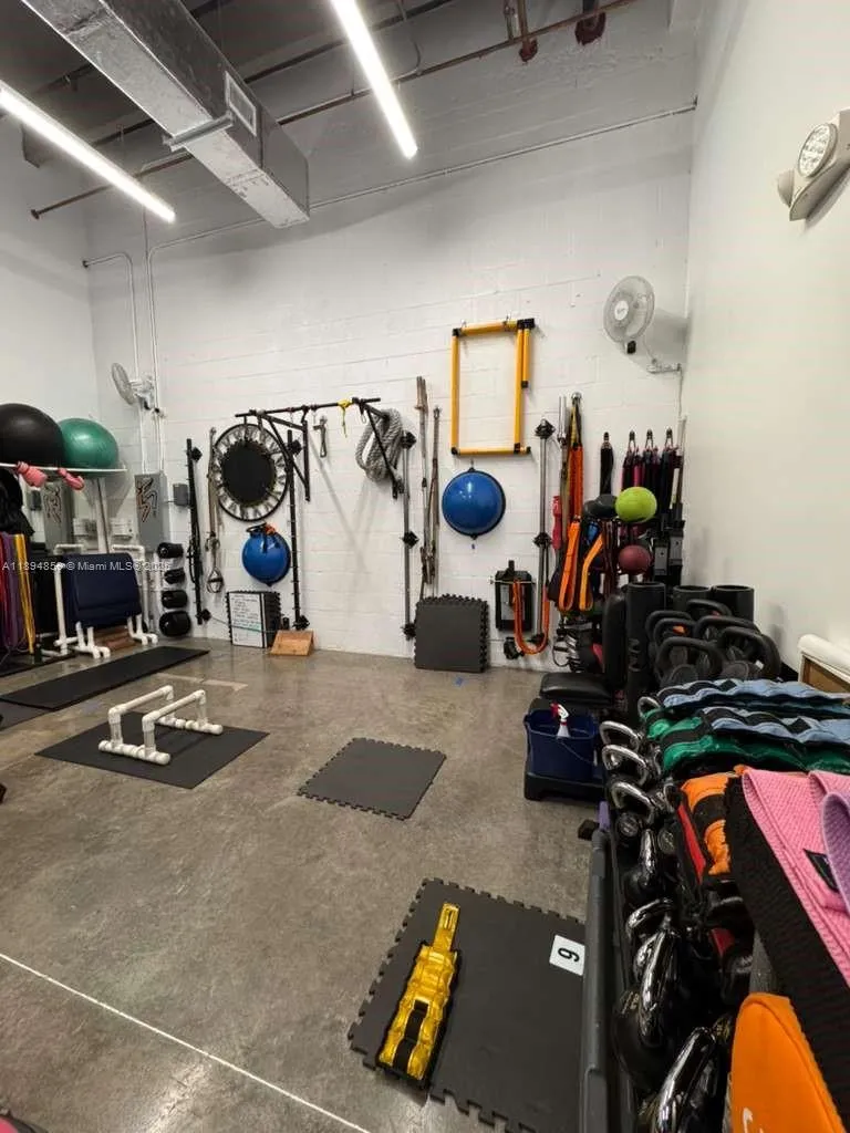 10890 Nw 17th St 127, Sweetwater, Florida 33172, Sweetwater, Florida 33172, ,Commercial Sale,For Sale,10890 Nw 17th St 127, Sweetwater, Florida 33172,A11894859