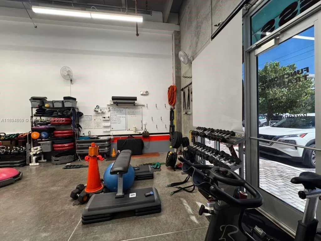 10890 Nw 17th St 127, Sweetwater, Florida 33172, Sweetwater, Florida 33172, ,Commercial Sale,For Sale,10890 Nw 17th St 127, Sweetwater, Florida 33172,A11894859
