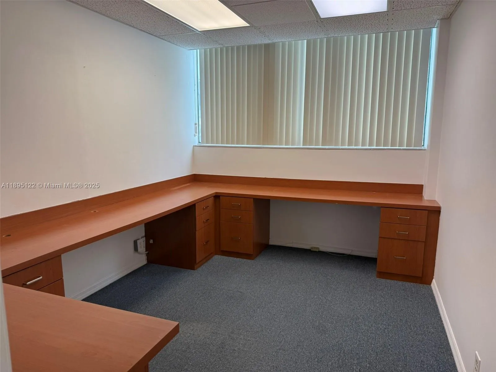 Suite 317- private office