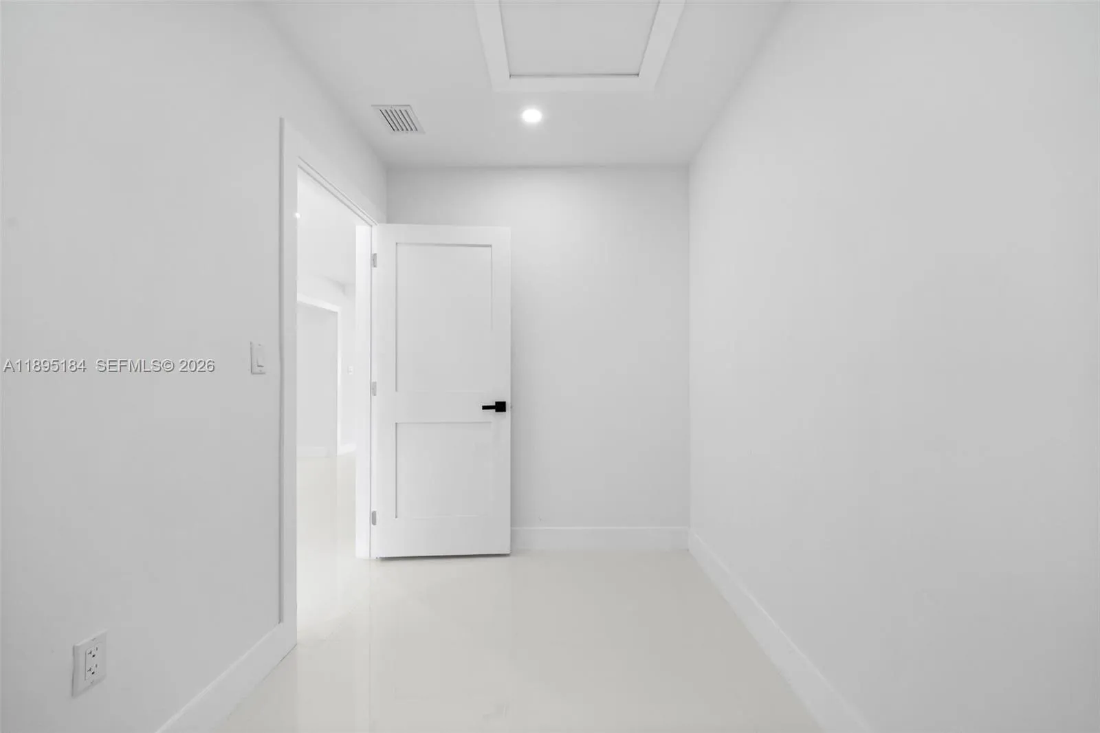 2940 Sw 12th St, Miami, Florida 33135, Miami, Florida 33135, 4 Bedrooms Bedrooms, ,3 BathroomsBathrooms,Residential,For Sale,2940 Sw 12th St, Miami, Florida 33135,A11895184