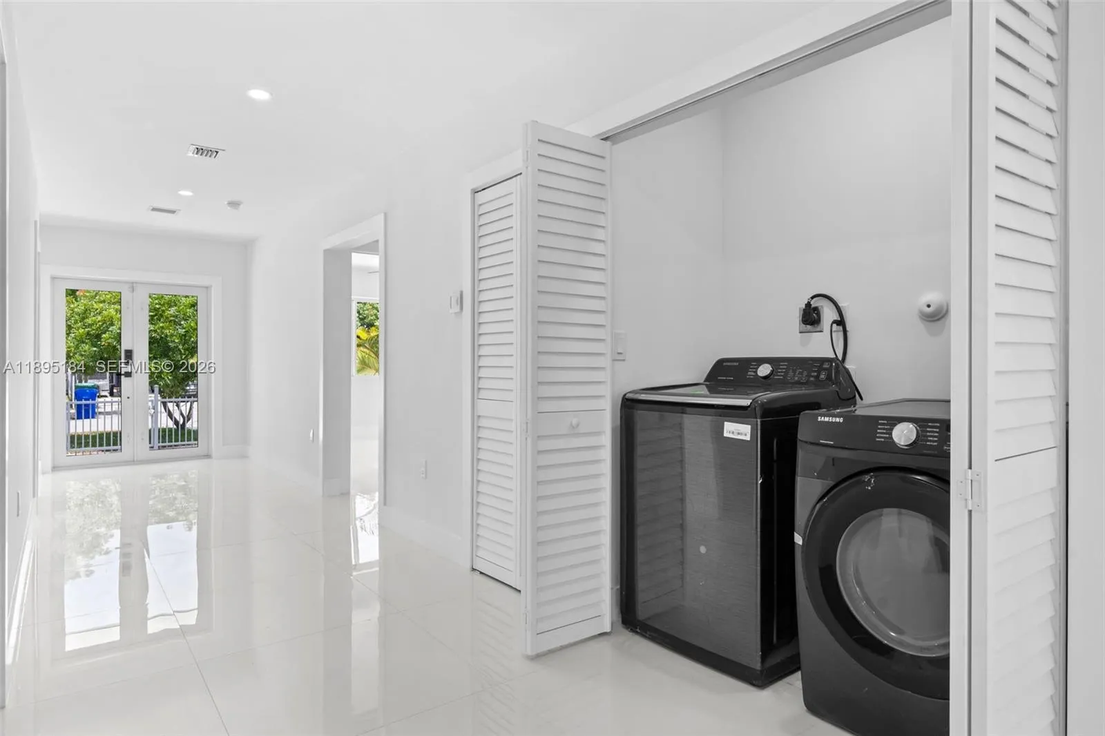 2940 Sw 12th St, Miami, Florida 33135, Miami, Florida 33135, 4 Bedrooms Bedrooms, ,3 BathroomsBathrooms,Residential,For Sale,2940 Sw 12th St, Miami, Florida 33135,A11895184