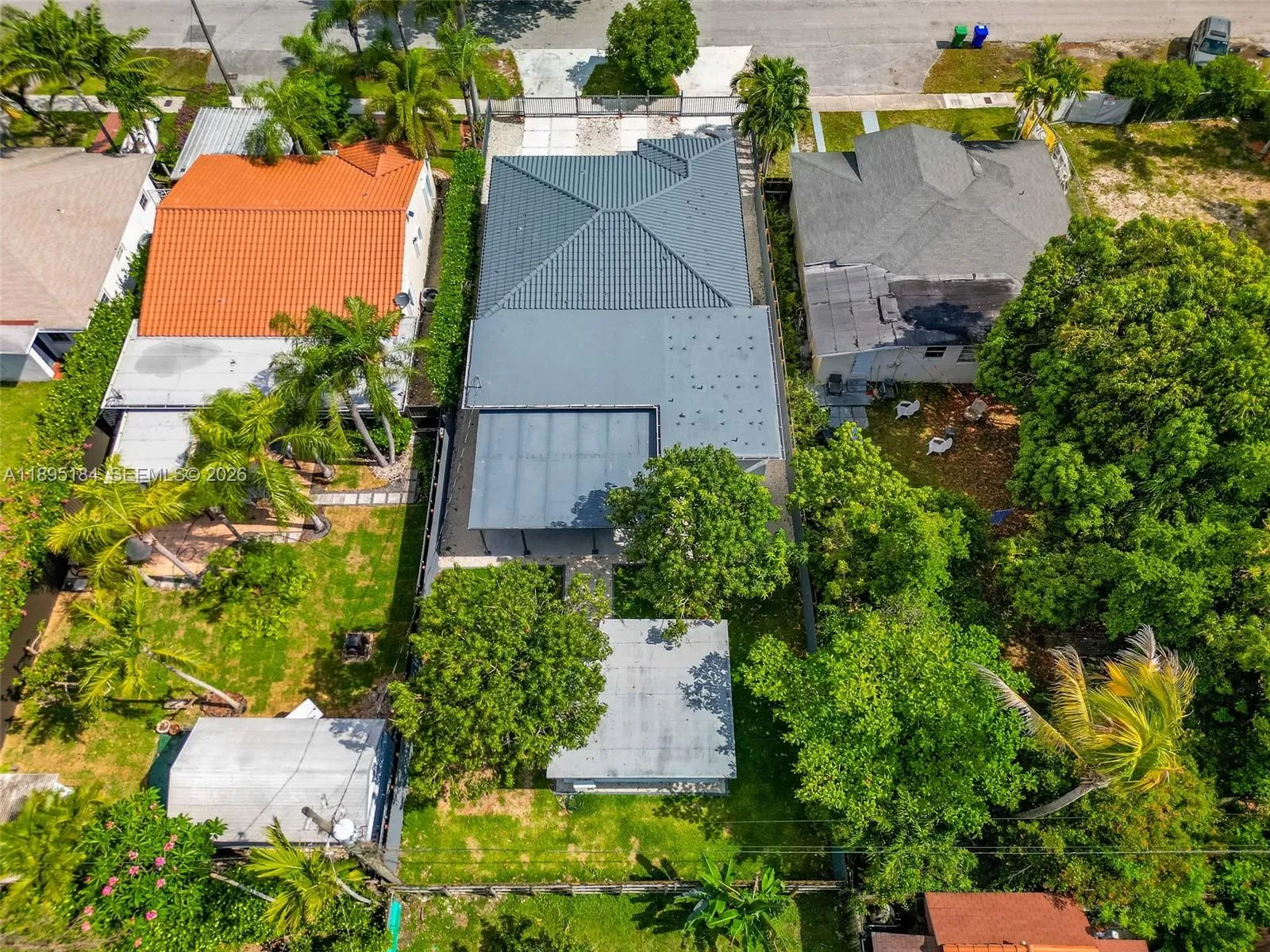 2940 Sw 12th St, Miami, Florida 33135, Miami, Florida 33135, 4 Bedrooms Bedrooms, ,3 BathroomsBathrooms,Residential,For Sale,2940 Sw 12th St, Miami, Florida 33135,A11895184
