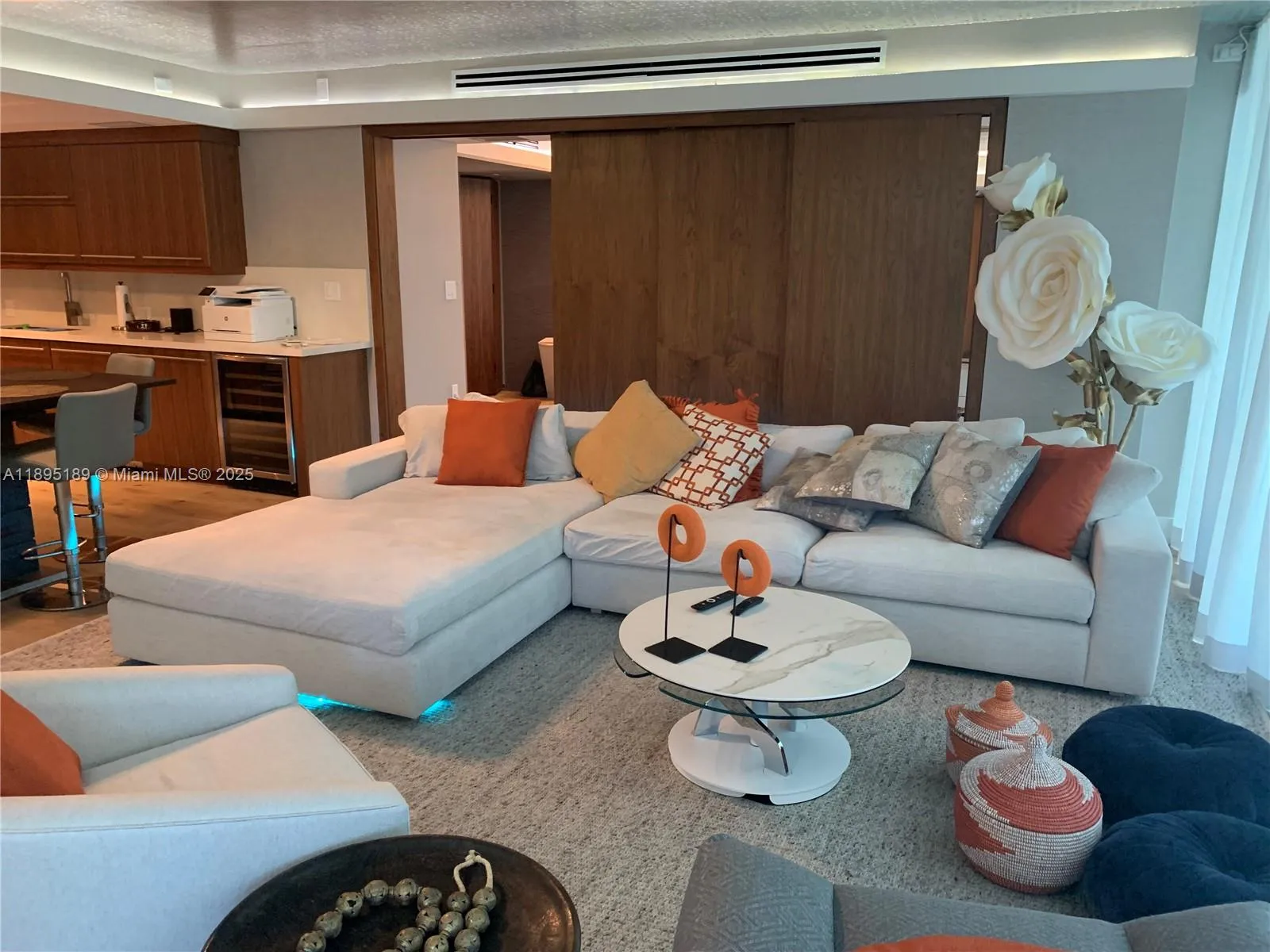 9401 Collins Ave 305, Surfside, Florida 33154, Surfside, Florida 33154, 2 Bedrooms Bedrooms, ,2 BathroomsBathrooms,Residential,For Sale,9401 Collins Ave 305, Surfside, Florida 33154,A11895189