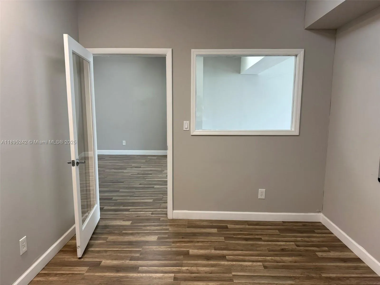 Suite 406- private office 1