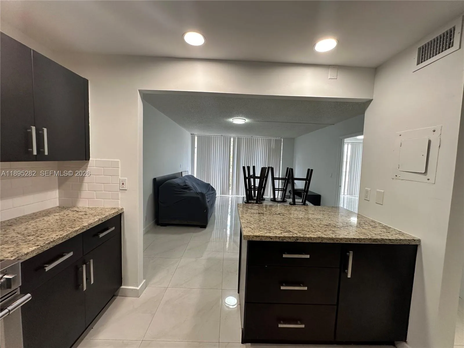 7051 Environ Blvd 431, Lauderhill, Florida 33319, Lauderhill, Florida 33319, 1 Bedroom Bedrooms, ,1 BathroomBathrooms,Residential Lease,For Rent,7051 Environ Blvd 431, Lauderhill, Florida 33319,A11895282