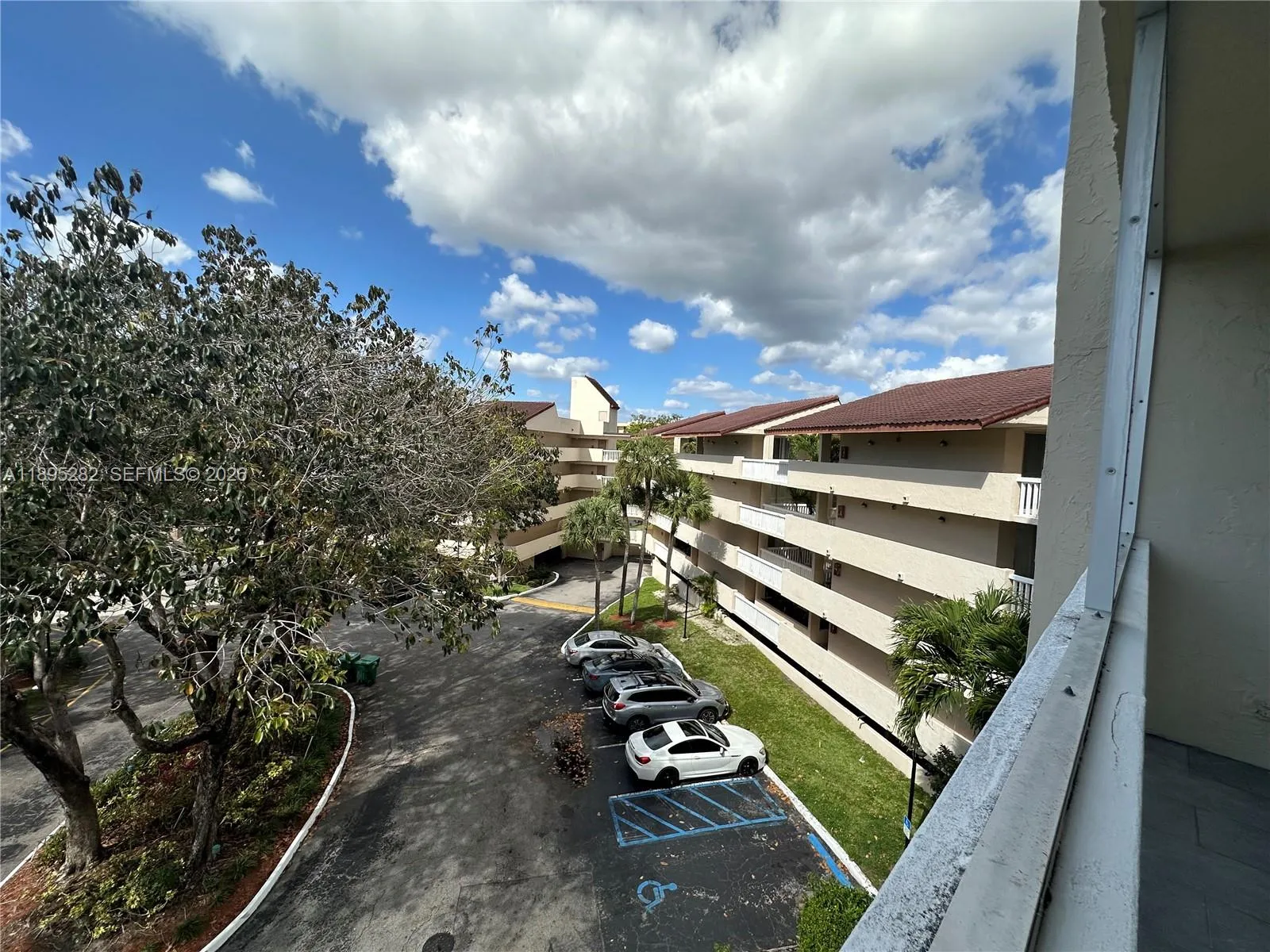 7051 Environ Blvd 431, Lauderhill, Florida 33319, Lauderhill, Florida 33319, 1 Bedroom Bedrooms, ,1 BathroomBathrooms,Residential Lease,For Rent,7051 Environ Blvd 431, Lauderhill, Florida 33319,A11895282