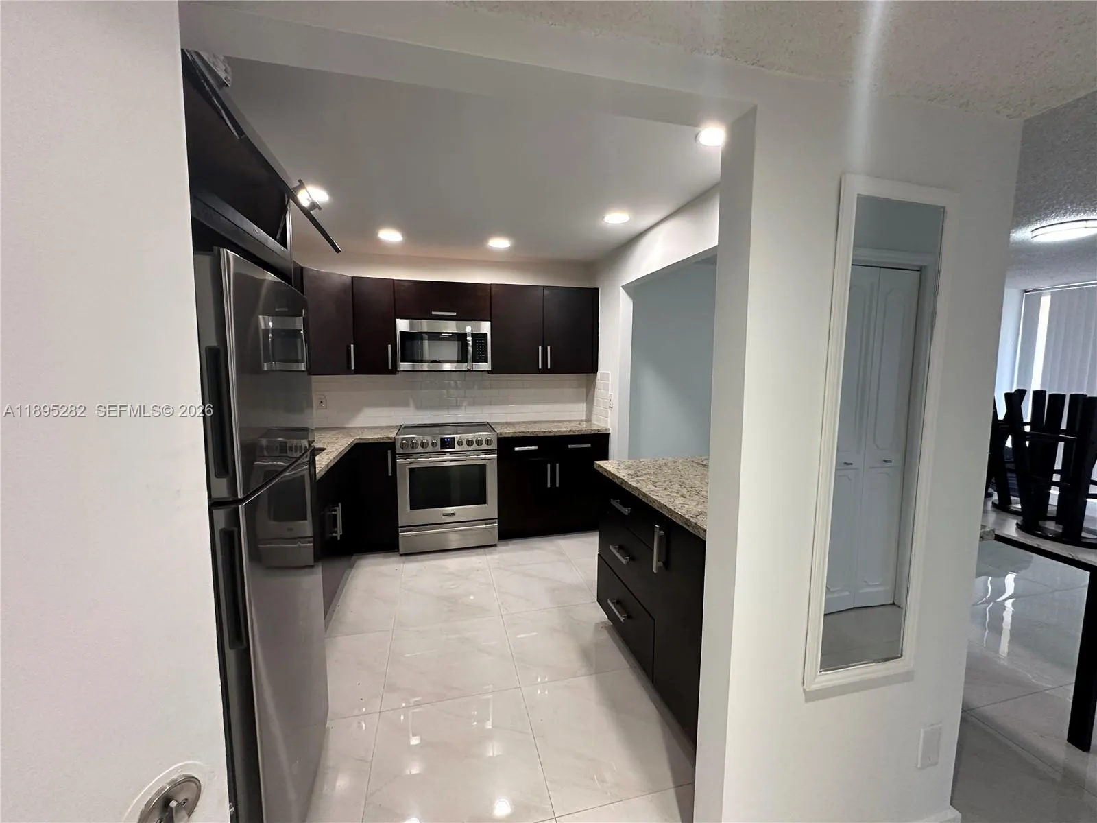 7051 Environ Blvd 431, Lauderhill, Florida 33319, Lauderhill, Florida 33319, 1 Bedroom Bedrooms, ,1 BathroomBathrooms,Residential Lease,For Rent,7051 Environ Blvd 431, Lauderhill, Florida 33319,A11895282
