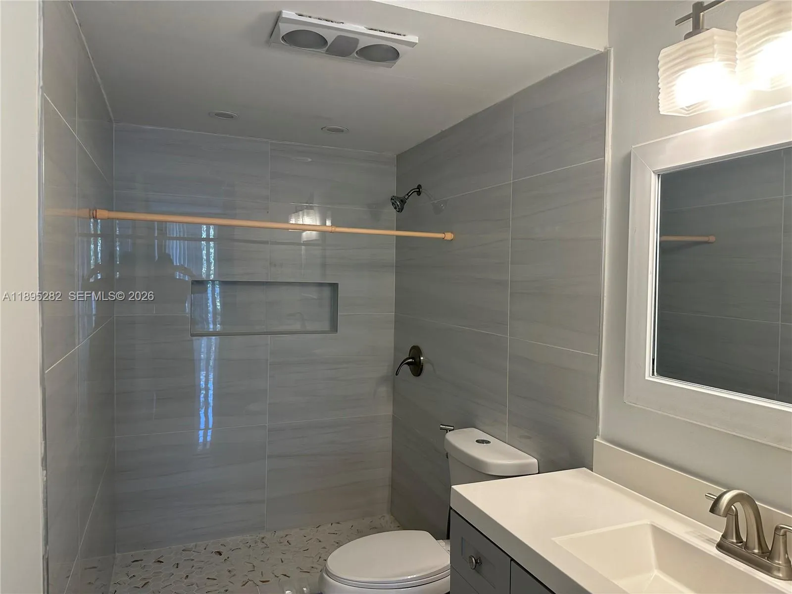 7051 Environ Blvd 431, Lauderhill, Florida 33319, Lauderhill, Florida 33319, 1 Bedroom Bedrooms, ,1 BathroomBathrooms,Residential Lease,For Rent,7051 Environ Blvd 431, Lauderhill, Florida 33319,A11895282