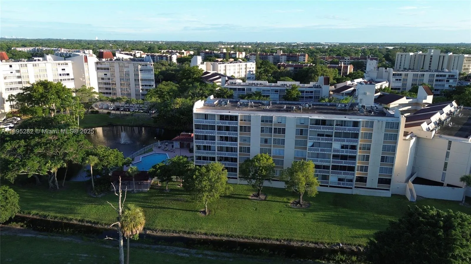 7051 Environ Blvd 431, Lauderhill, Florida 33319, Lauderhill, Florida 33319, 1 Bedroom Bedrooms, ,1 BathroomBathrooms,Residential Lease,For Rent,7051 Environ Blvd 431, Lauderhill, Florida 33319,A11895282